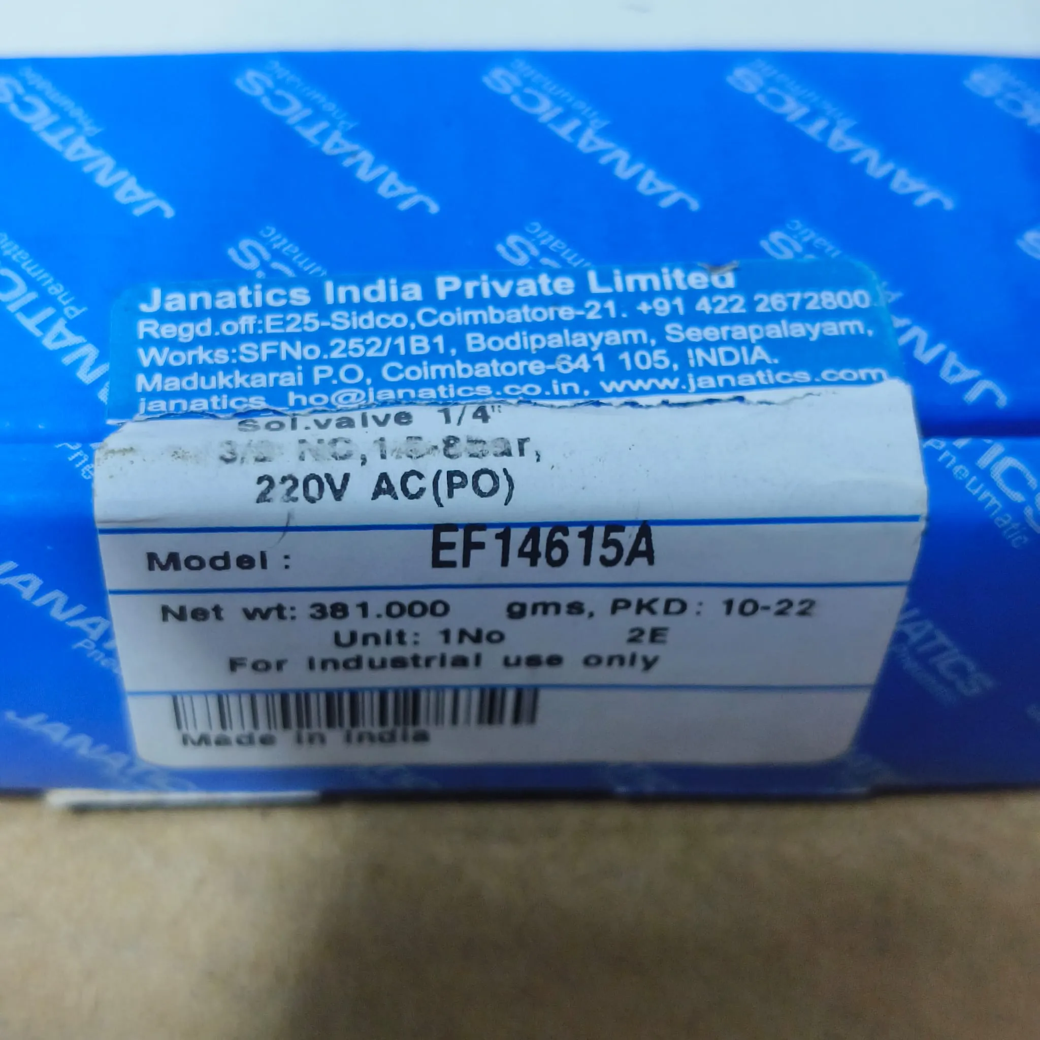 Janatics EF Series Poppet Type Pneumatic Solenoid Valve, 3/2 Way Normally Closed, G 1/4" Port, 220V AC Coil with Connector, EF14615A — photo 2 of 5