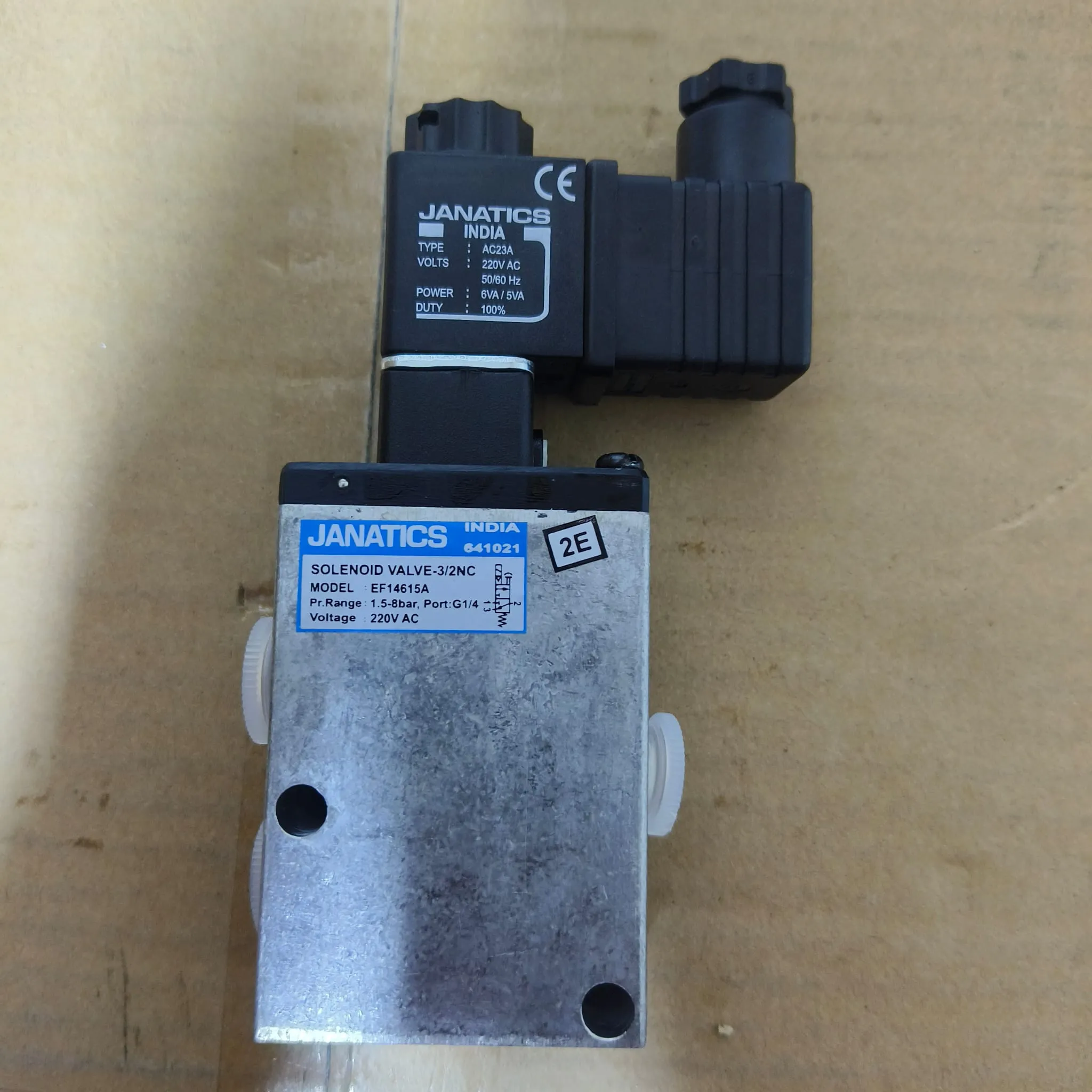 Janatics EF Series Poppet Type Pneumatic Solenoid Valve, 3/2 Way Normally Closed, G 1/4" Port, 220V AC Coil with Connector, EF14615A — photo 3 of 5