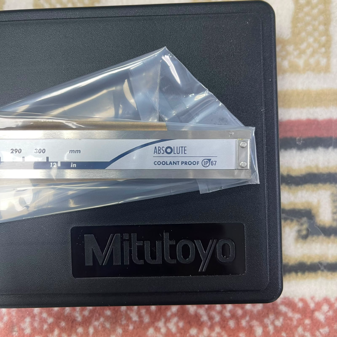 Mitutoyo IP67 ABSOLUTE Coolant Proof Digimatic Caliper, 0 to 300 mm (0-12 inch) Range, 500-754-20 — photo 5 of 5