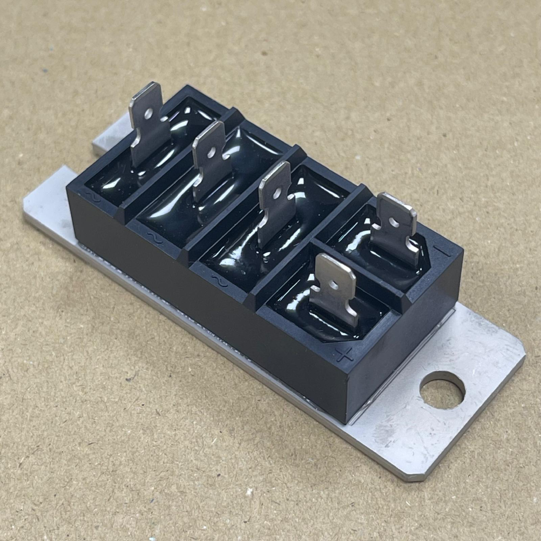 Sanrex DF Series Six-Diode Isolated Three-Phase Bridge Rectifier Module, 30 A, 1600 V VRRM, DF30AA160 — photo 4 of 4