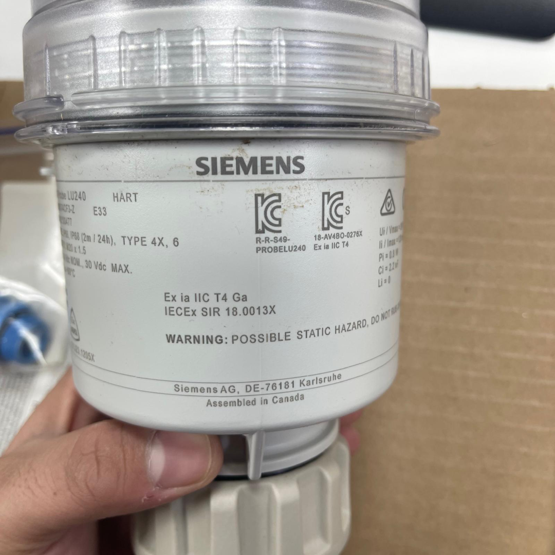 Siemens SITRANS Probe LU240 Ultrasonic Level Transmitter, 0.2–6 m, 2" NPT, HART, 7ML5110-1DD07-4CF3-Z E33 — photo 5 of 5