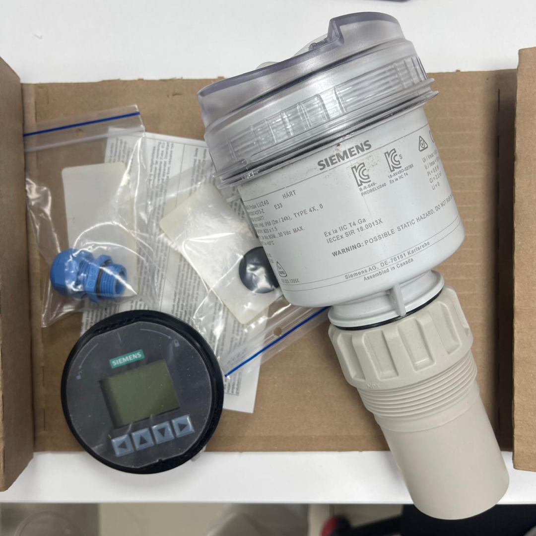Siemens SITRANS Probe LU240 Ultrasonic Level Transmitter, 0.2–6 m, 2" NPT, HART, 7ML5110-1DD07-4CF3-Z E33 — photo 3 of 5