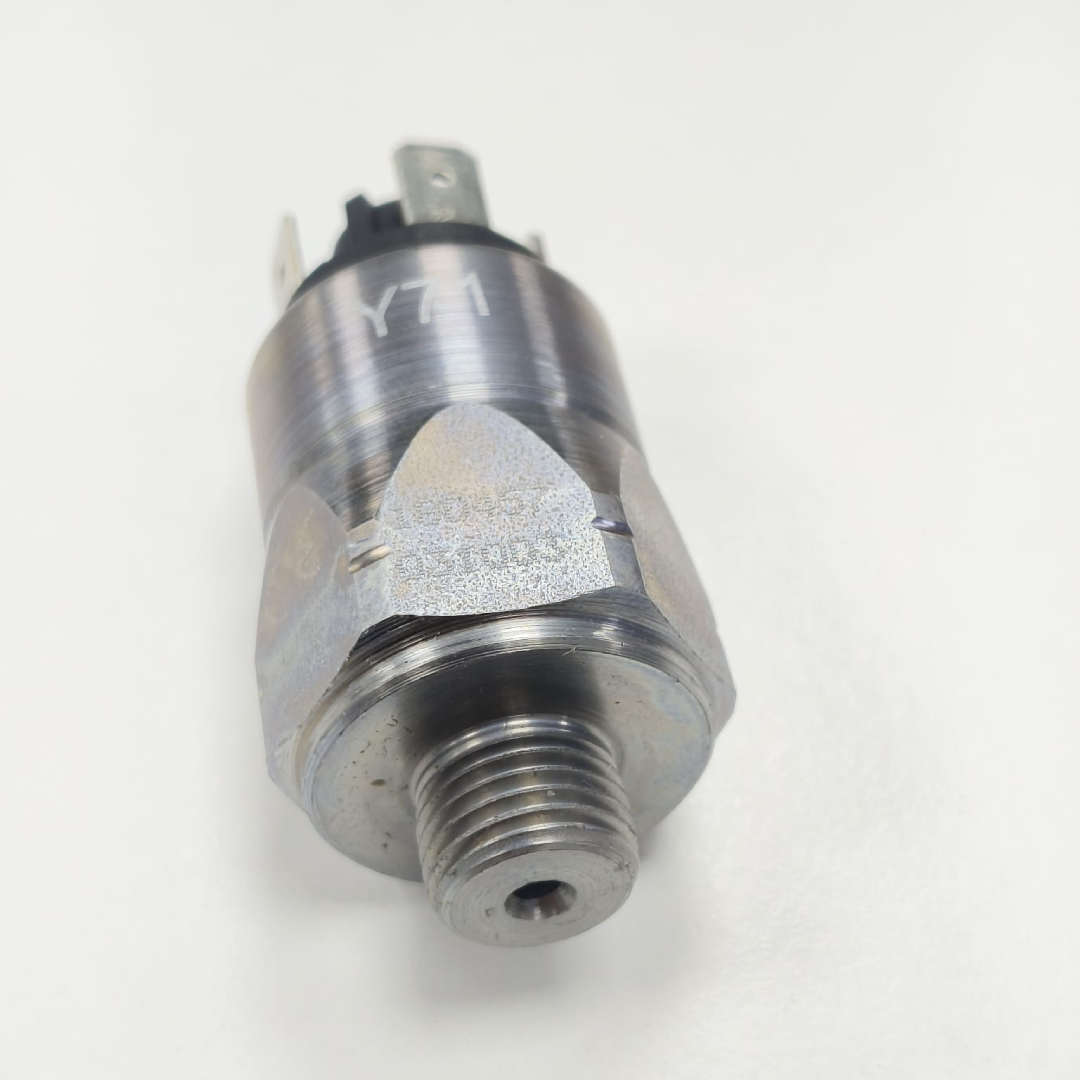 Suco 0166 Series Diaphragm Pressure Switch, G 1/4" Connection, 1-10 bar, Normally Closed, 0166-40603-1-023 — photo 4 of 6