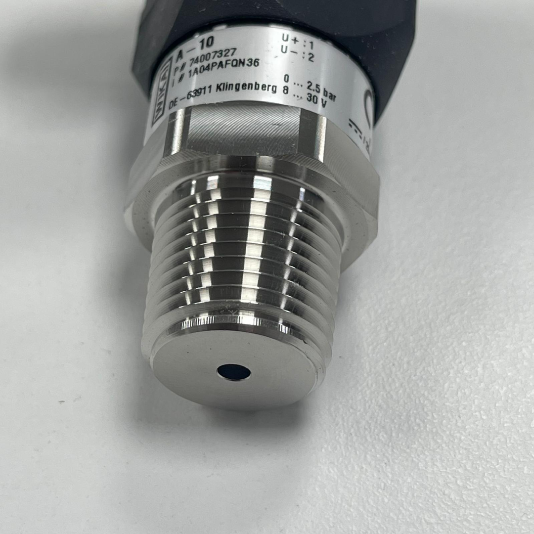 WIKA A-10 Pressure Transmitter, 0-2.5 Bar Gauge, 1/2 NPT, Valve Connector, 74007327 — photo 4 of 6
