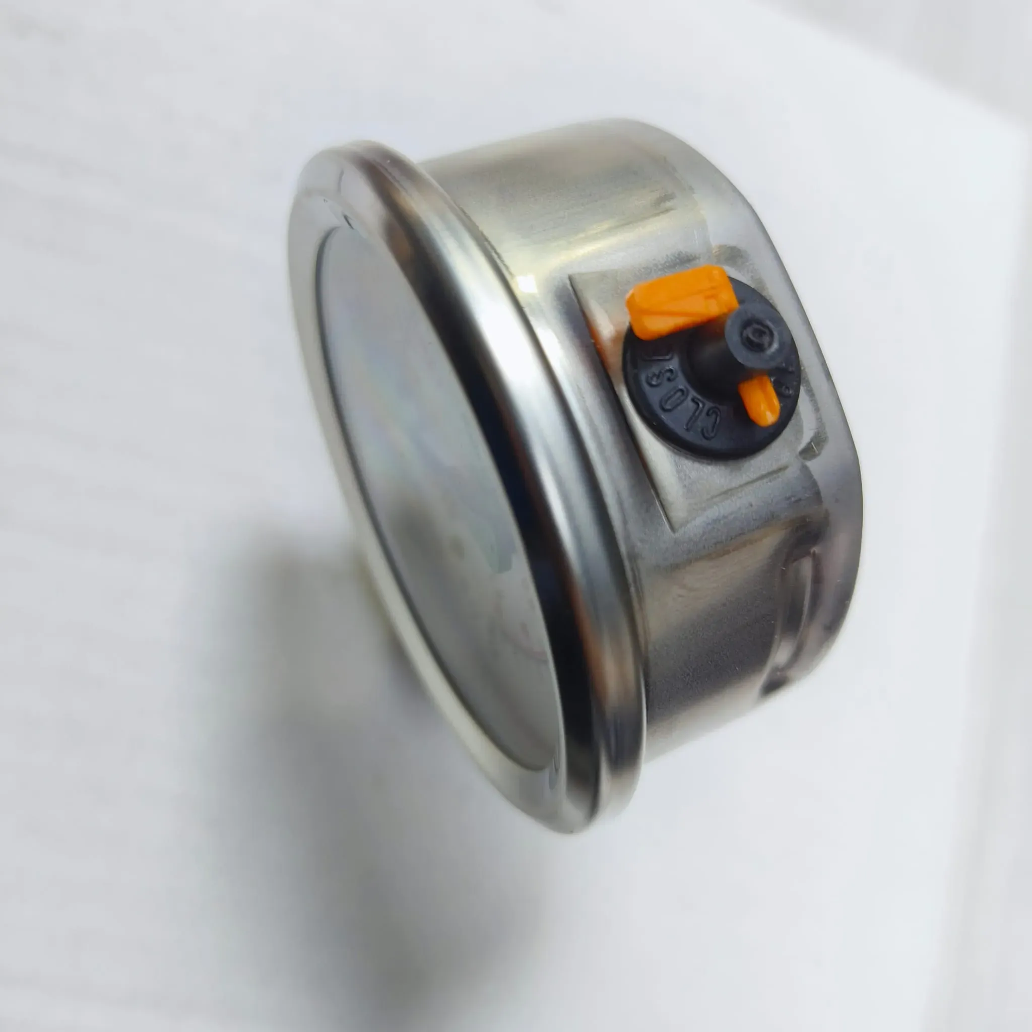WIKA Pressure Gauge 213.53.063, 0...800 psi, Dual Scale, 2.5" Dial, 1/4" Male NPT Lower Mount, 39939460 - image 5