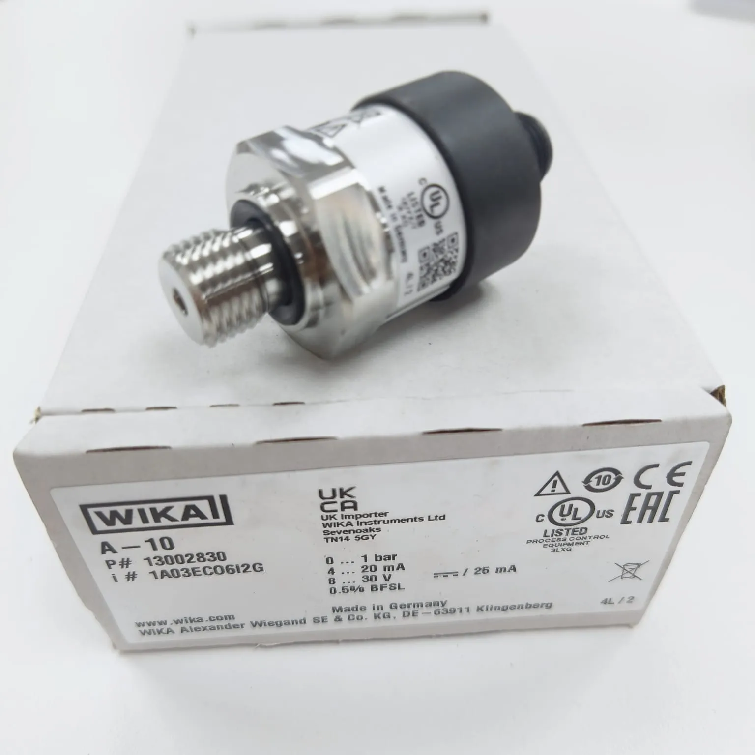 WIKA A-10 Pressure Transmitter, 0...1 Bar Gauge, G 1/4 A DIN EN ISO 1179-2 Connection, Circular Connector M12x1, 4-pin, 13002830 - image 2