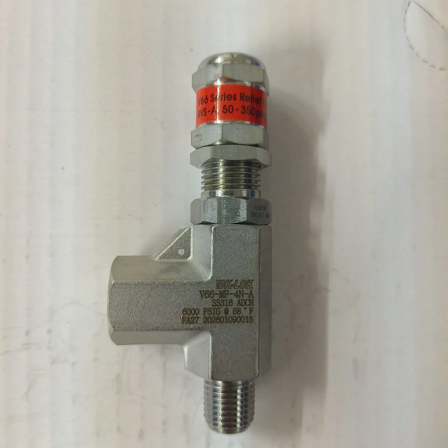 DK-LOK V66 Series Relief Valve, Cracking Pressure 50 to 350 psig, 1/4" Male x Female NPT Connections, SS316, V66-MF-4N-A - image 2