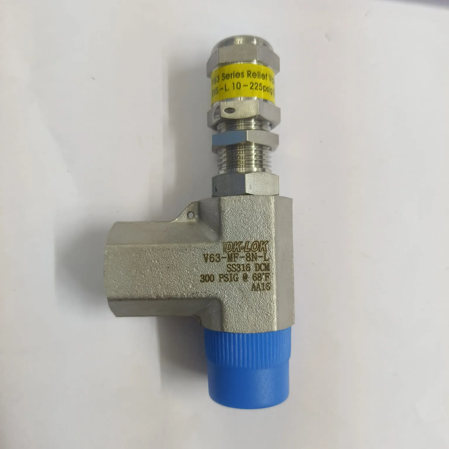 DK-LOK V63 Series Relief Valve, Cracking Pressure 10 to 225 psig, 1/2" Male x Female NPT Connections, SS316, V63-MF-8N-L - image 4