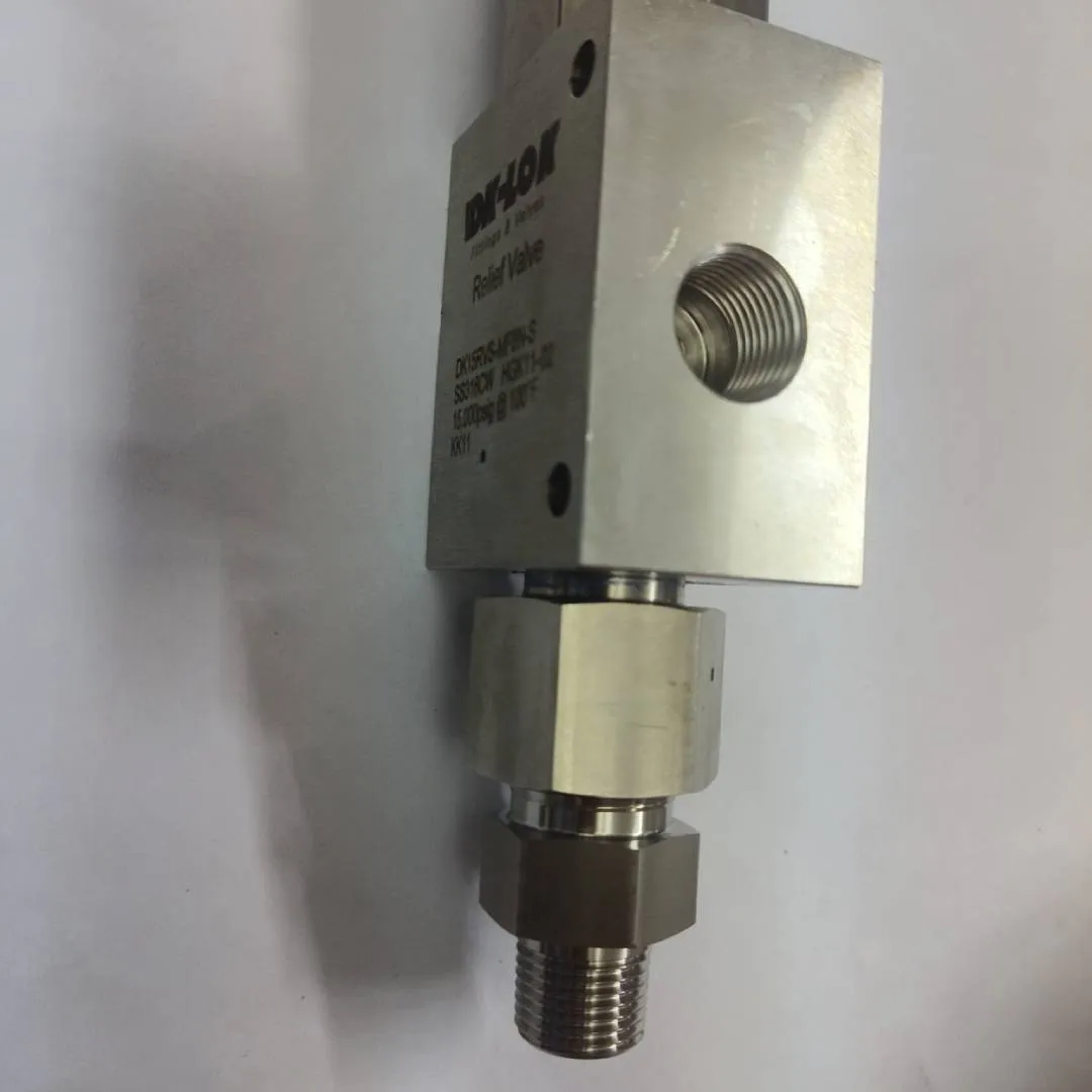 DK-LOK High-Pressure Relief Valve, Factory Set Pressure 10,000 psig, 1/2" Male x Female NPT Connections, SS316, DK15RVS-MF8N-S - image 2