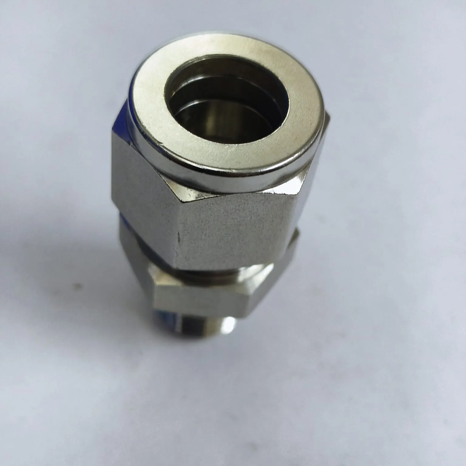 DK-LOK Compression Tube Straight Fitting, 1/2" Tube OD x 1/4" Male NPT, SS316, DMC-8-4N-S - image 4