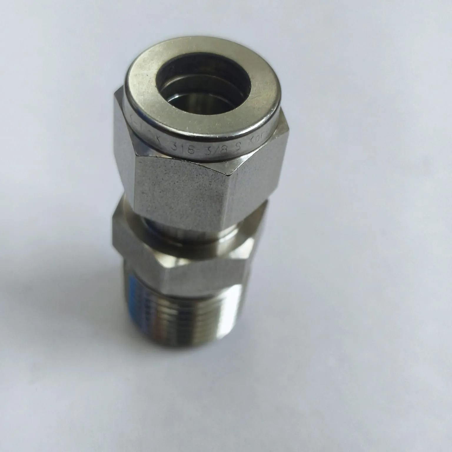 DK-LOK Compression Tube Straight Fitting, 3/8" Tube OD x 3/8" Male NPT, SS316, DMC-6-6N-S - image 4