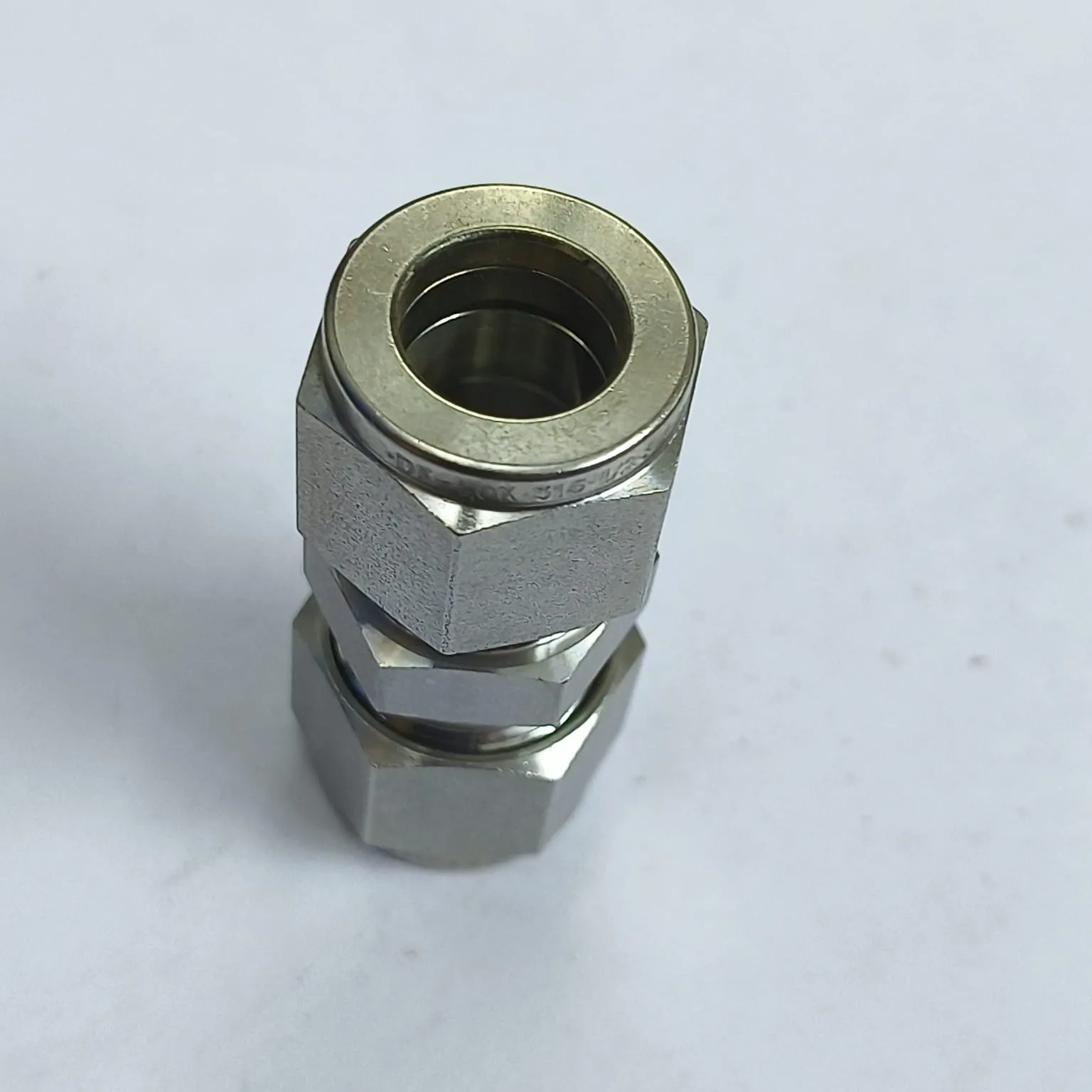 DK-LOK Compression Tube Straight Fitting, 1/2" Tube OD x 1/2" Tube OD, SS316, DU-8-S - image 3