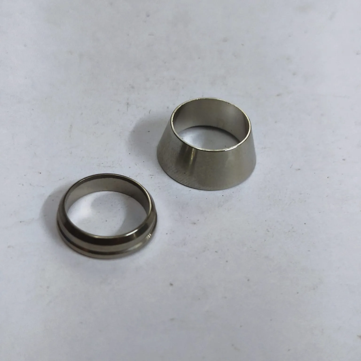 DK-LOK Compression Fitting Twin Ferrule Set, 1/4" Tube OD, SS316, DFS-4-S - image 3