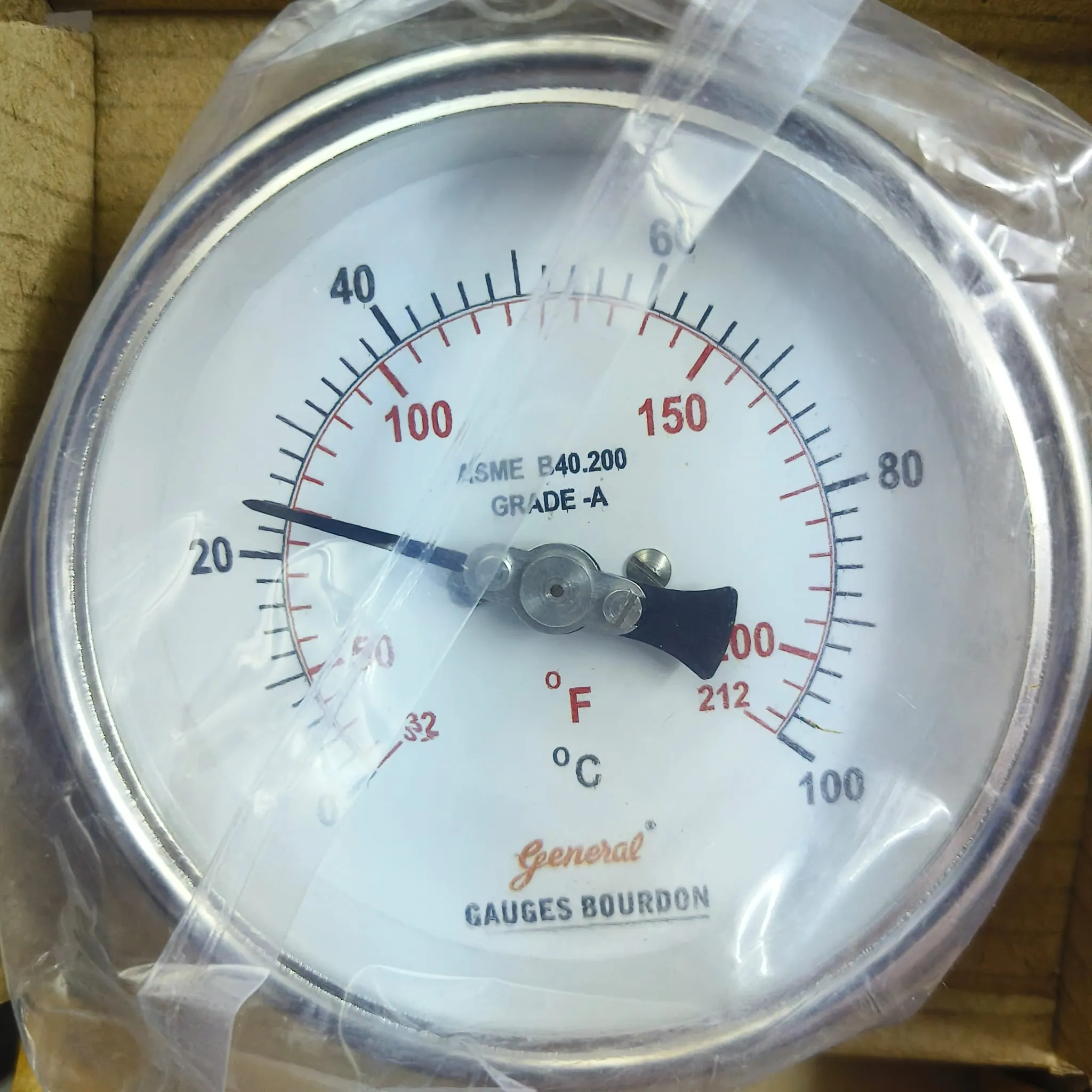 General Instruments BDT-E Bimetal Dial Thermometer, 0...100 °C, 4" Dial, 1/2" Male NPT, 360° Adjustable Dial Back Mount, 350 mm Stem, BDT-E-100-S4S-S06-350-S6S-T15NTM-(0-100)-DGC-DUS - image 3