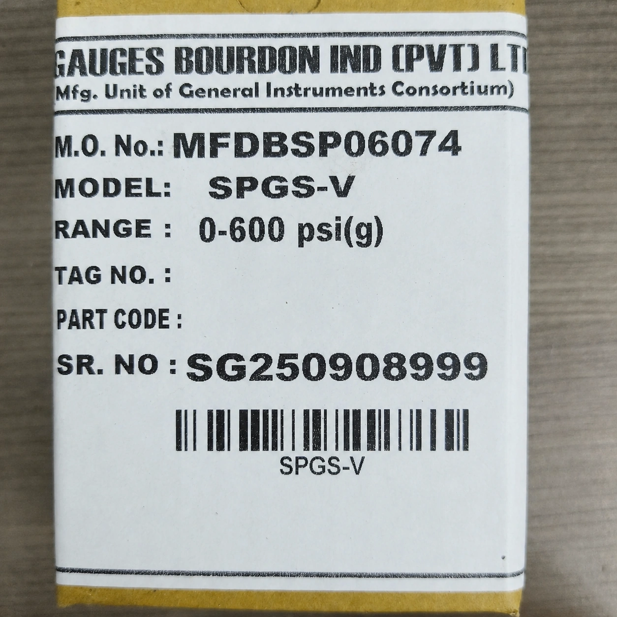 General Instruments Pressure Gauge SPGS-V, 0...600 psi, 2nd Scale bar, 2.5" Dial, 1/4" Male NPT Lower Mount, SS Body & Parts, SPGS-V-063-S4S-S6S-S6S-S4S-T06NTM-(0-600)-PSI/BAR-A16-DUS - image 2