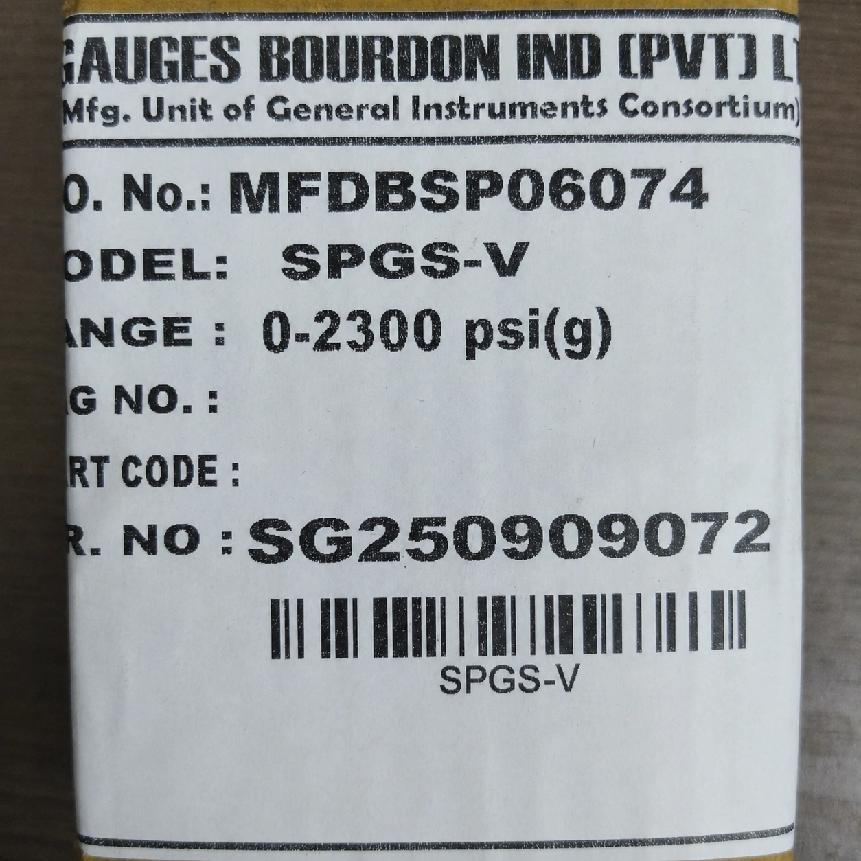 General Instruments Pressure Gauge SPGS-V, 0...2300 psi, 2nd Scale bar, 2.5" Dial, 1/4" Male NPT Lower Mount, SS Body & Parts, SPGS-V-063-S4S-S6S-S6S-S4S-T06NTM-(0-2300)-PSI/BAR-A16-DUS - image 2