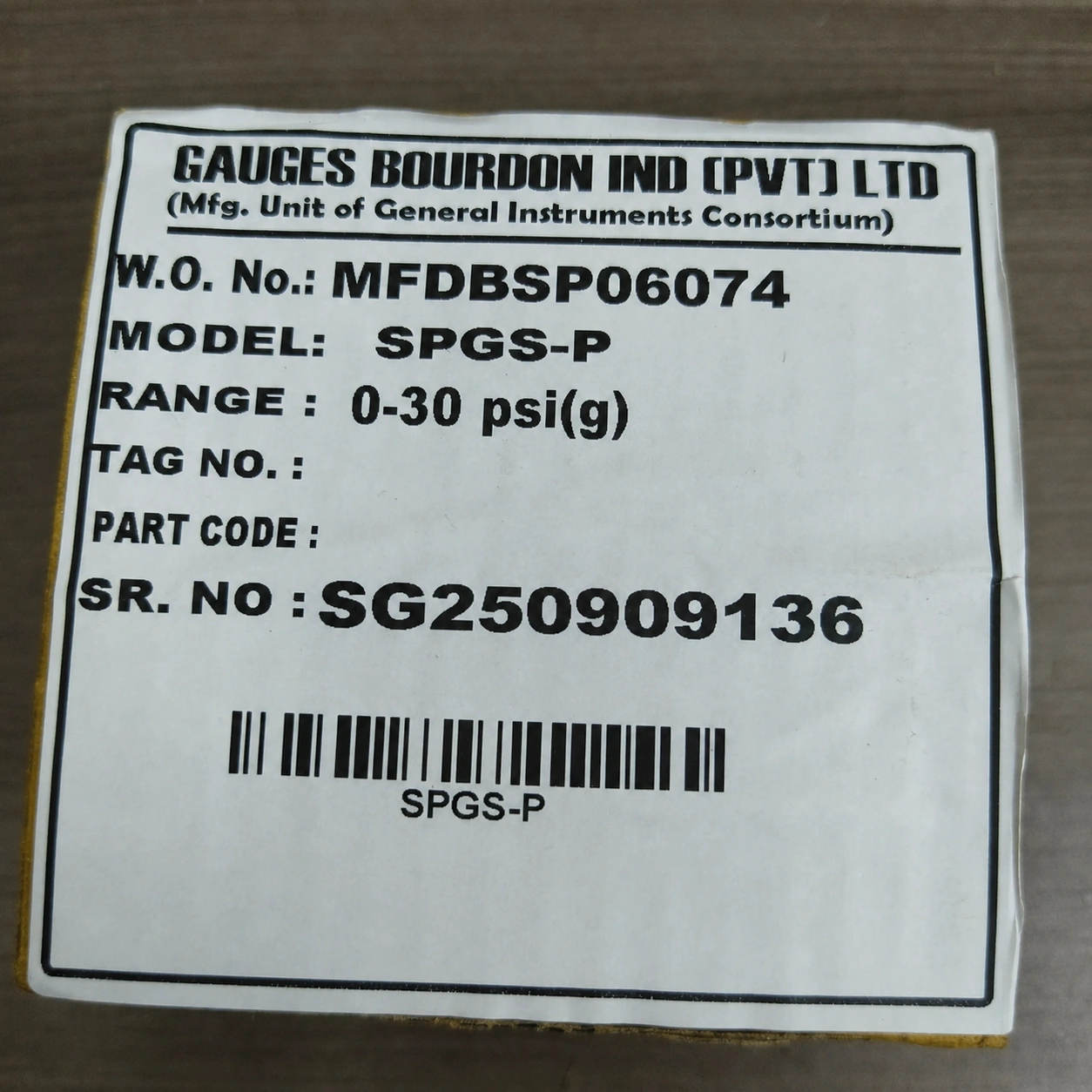 General Instruments Pressure Gauge SPGS-P, 0...30 psi, 2nd Scale bar, 2.5" Dial, 1/4" Male NPT Back Mount With Front Flange, SS Body & Parts, SPGS-P-063-S4S-S6S-S6S-S4S-T06NTM-(0-30)-PSI/BAR-A16-DUS - image 2
