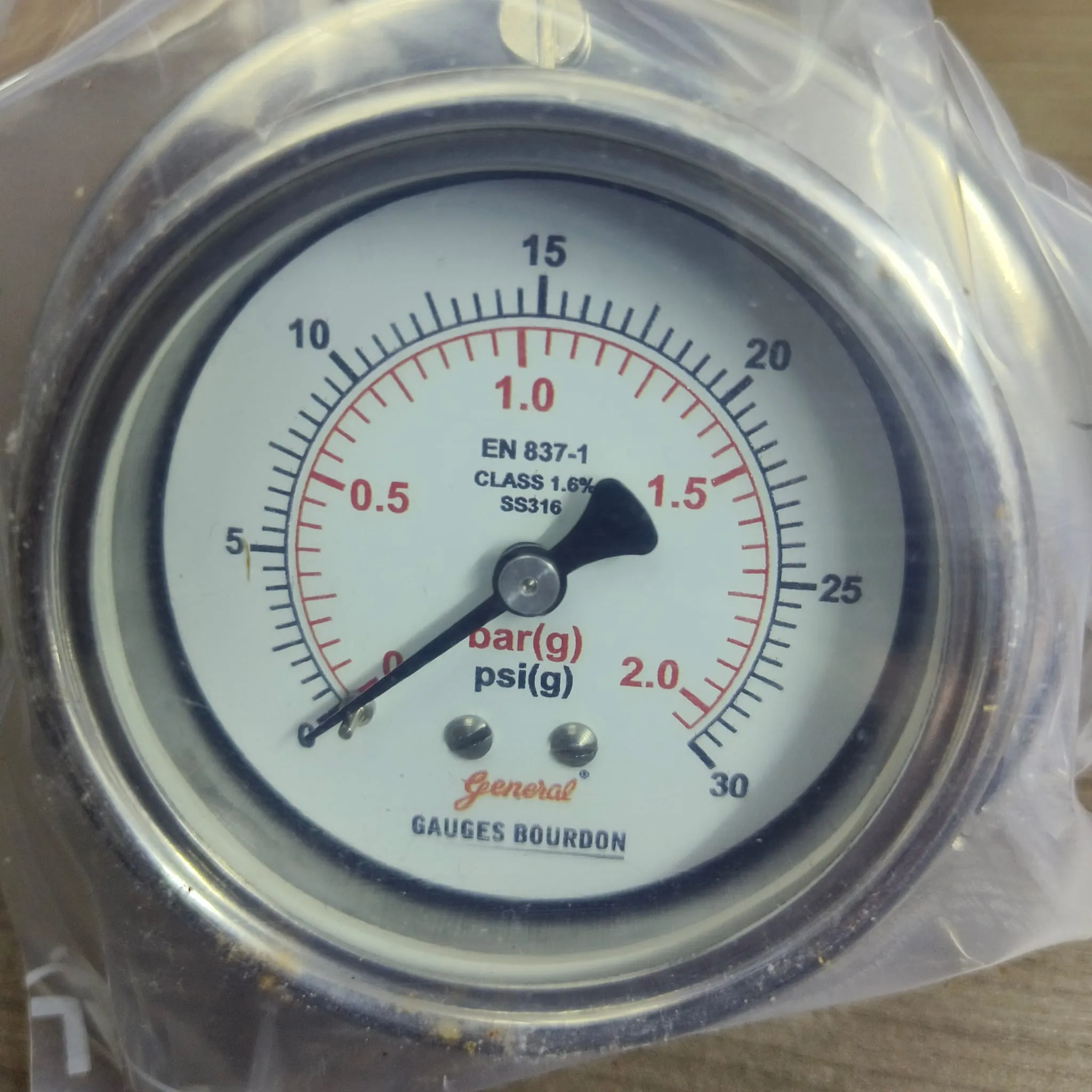 General Instruments Pressure Gauge SPGS-P, 0...30 psi, 2nd Scale bar, 2.5" Dial, 1/4" Male NPT Back Mount With Front Flange, SS Body & Parts, SPGS-P-063-S4S-S6S-S6S-S4S-T06NTM-(0-30)-PSI/BAR-A16-DUS - image 3