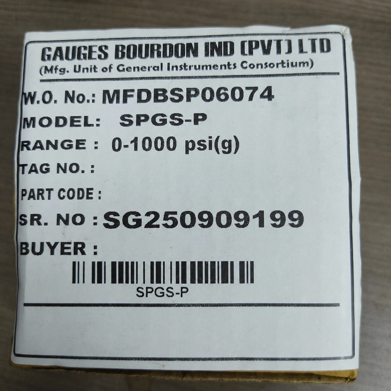 General Instruments Pressure Gauge SPGS-P, 0...1000 psi, 2nd Scale bar, 2.5" Dial, 1/4" Male NPT Back Mount With Front Flange, SS Body & Parts, SPGS-P-063-S4S-S6S-S6S-S4S-T06NTM-(0-1000)-PSI/BAR-A16-DUS - image 2