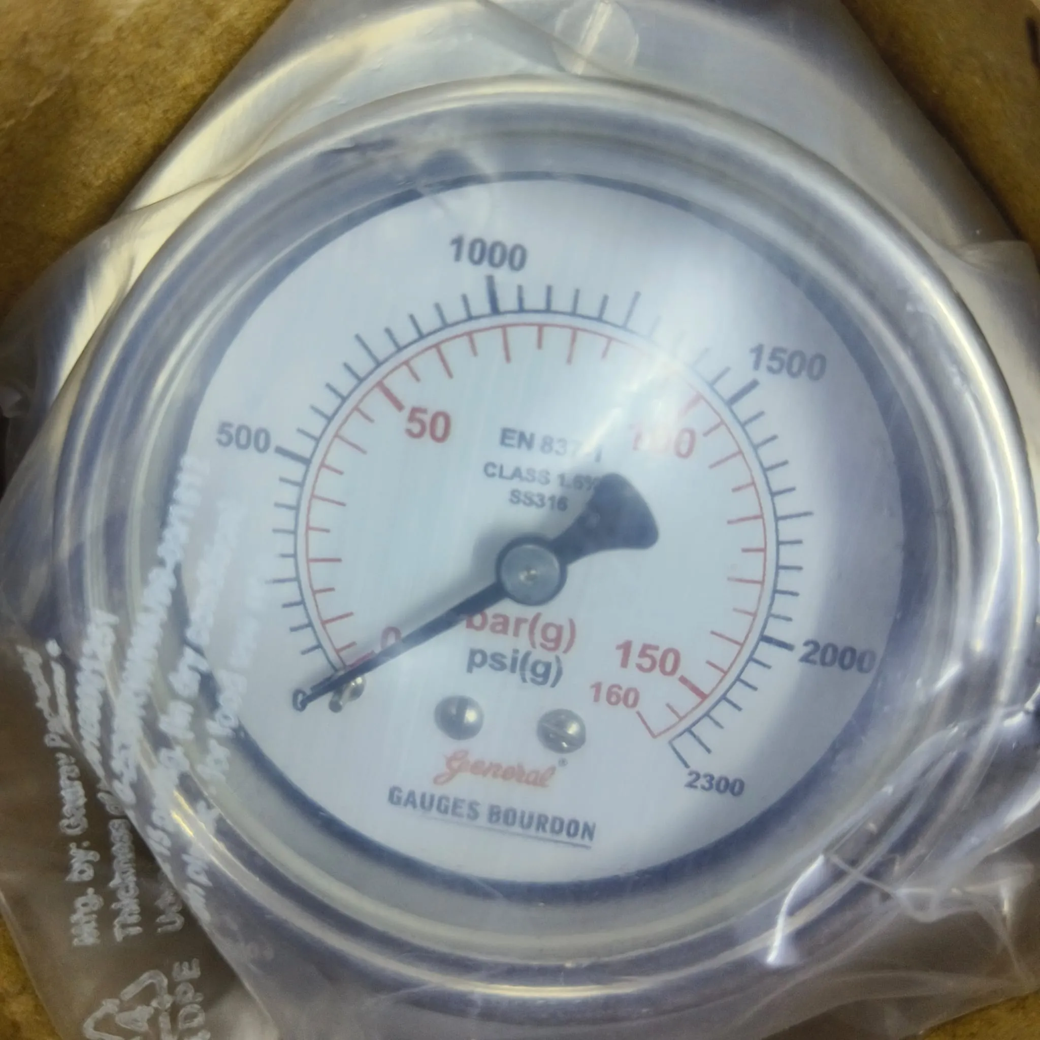 General Instruments Pressure Gauge SPGS-P, 0...2300 psi, 2nd Scale bar, 2.5" Dial, 1/4" Male NPT Back Mount With Front Flange, SS Body & Parts, SPGS-P-063-S4S-S6S-S6S-S4S-T06NTM-(0-2300)-PSI/BAR-A16-DUS - image 3