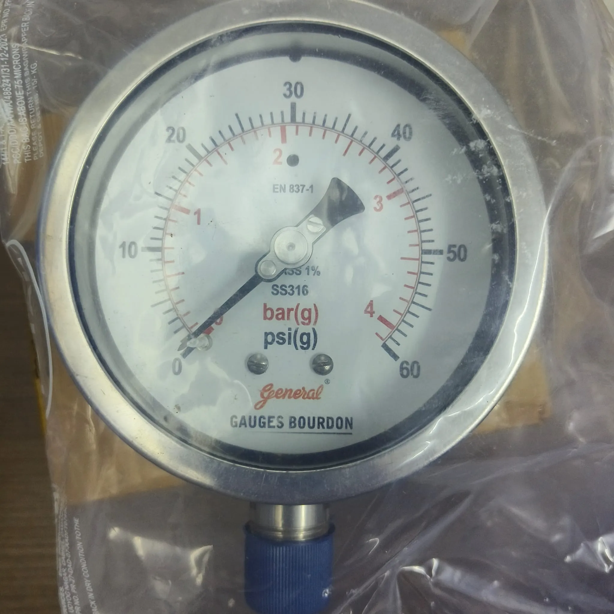 General Instruments Pressure Gauge BSPG-V, 0...60 psi, 2nd Scale bar, 4" Dial, 1/2" Male NPT Lower Mount, SS Body & Parts, BSPG-V-100-S4S-S6S-S6S-S4S-T15NTM-(0-60)-PSI/BAR-DUS - image 3
