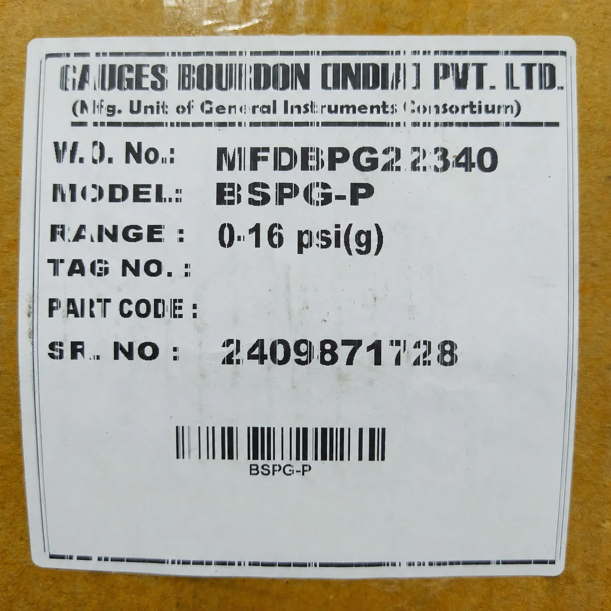 General Instruments Pressure Gauge BSPG-P, 0...16 psi, 2nd Scale bar, 4" Dial, 1/2" Male NPT Lower Back Mount With Front Flange, SS Body & Parts, BSPG-P-100-S4S-S6S-S6S-S4S-T15NTM-(0-16)-PSI/BAR-DUS - image 2