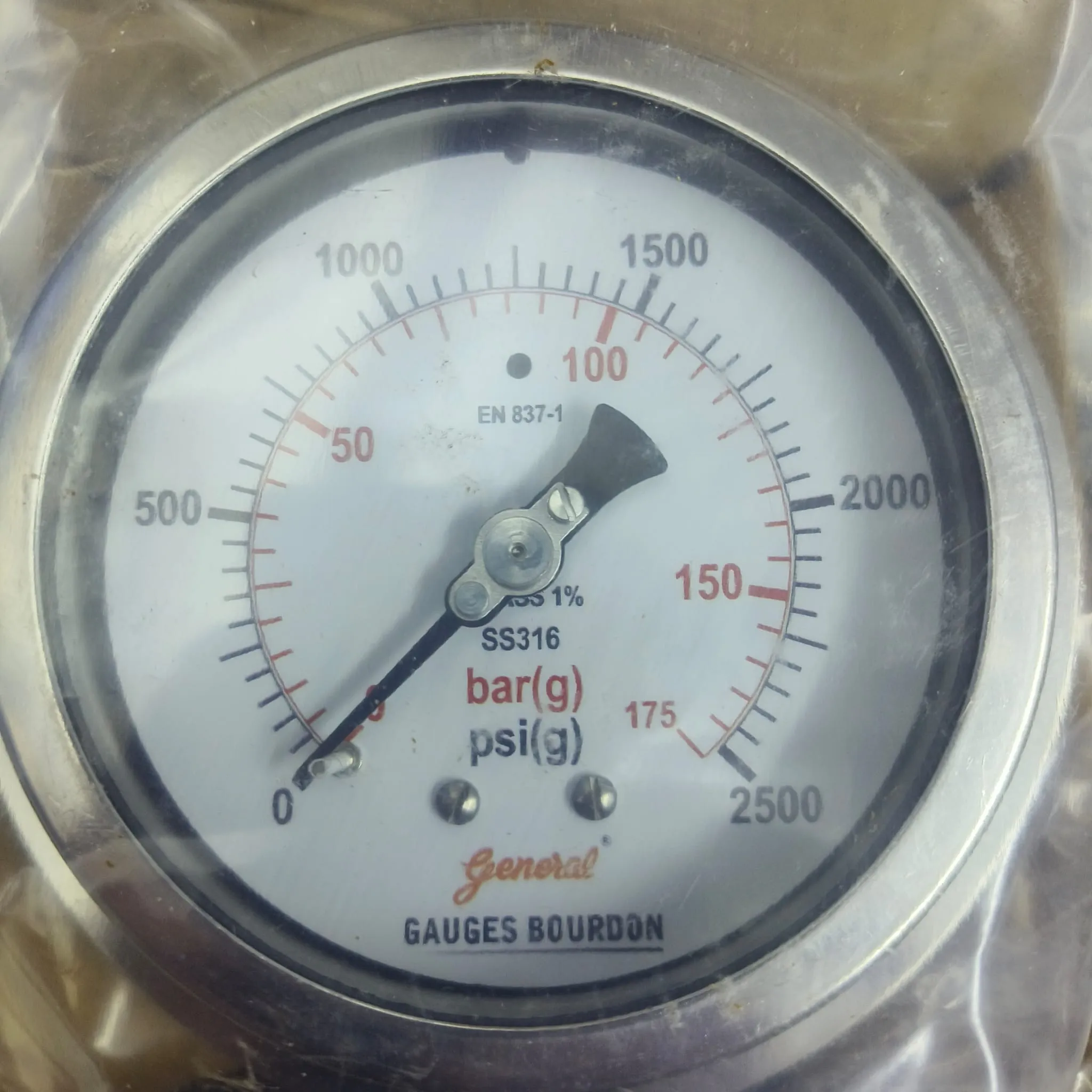 General Instruments Pressure Gauge BSPG-P, 0...2500 psi, 2nd Scale bar, 4" Dial, 1/2" Male NPT Lower Back Mount With Front Flange, SS Body & Parts, BSPG-P-100-S4S-S6S-S6S-S4S-T15NTM-(0-2500)-PSI/BAR-DUS - image 3