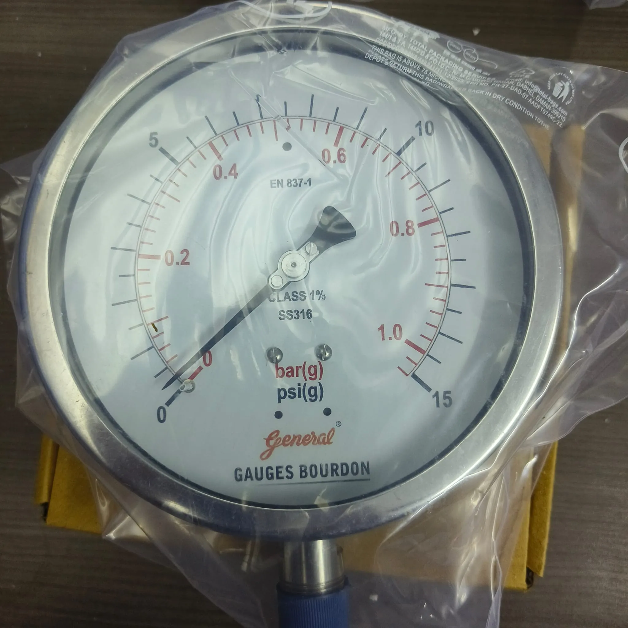General Instruments Pressure Gauge BSPG-V, 0...15 psi, 2nd Scale bar, 6" Dial, 1/2" Male NPT Lower Mount, SS Body & Parts, BSPG-V-150-S4S-S6S-S6S-S4S-T15NTM-(0-15)-PSI/BAR-DUS - image 3