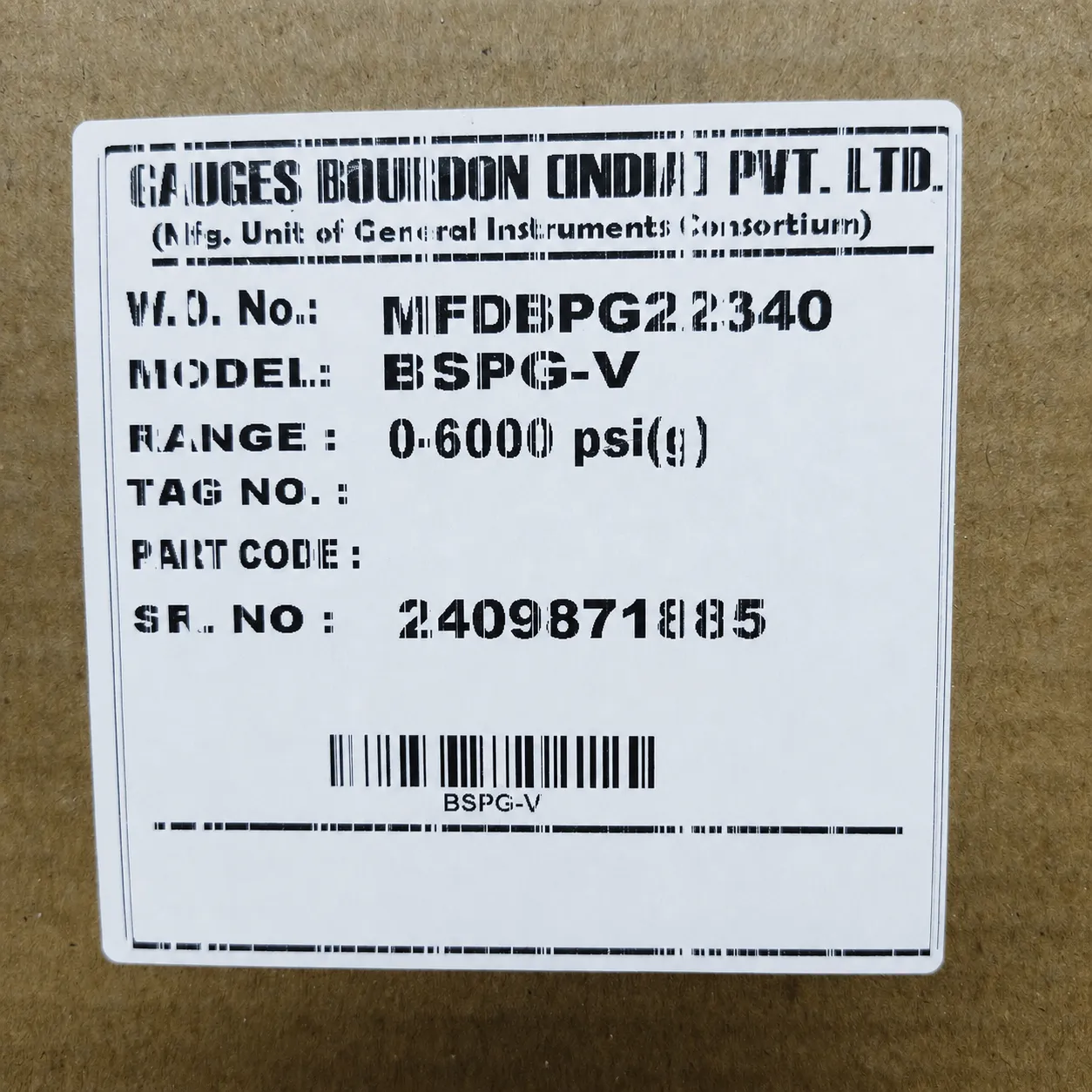 General Instruments Pressure Gauge BSPG-V, 0...6000 psi, 2nd Scale bar, 6" Dial, 1/2" Male NPT Lower Mount, SS Body & Parts, BSPG-V-150-S4S-S6S-S6S-S4S-T15NTM-(0-6000)-PSI/BAR-DUS - image 2