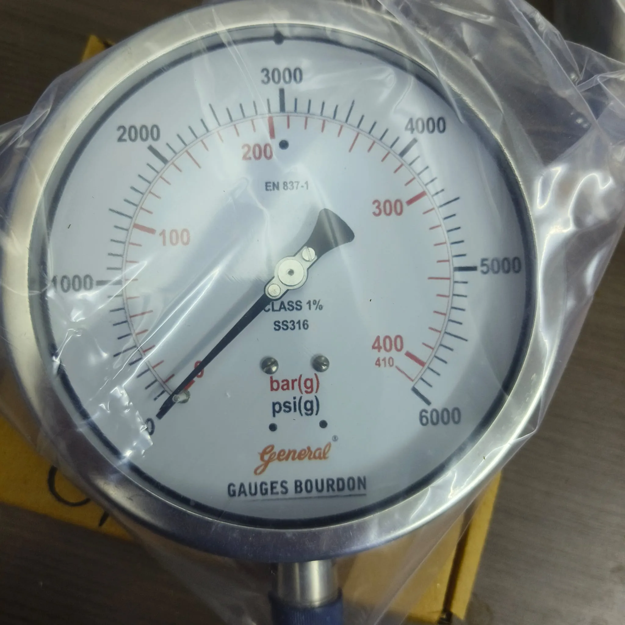 General Instruments Pressure Gauge BSPG-V, 0...6000 psi, 2nd Scale bar, 6" Dial, 1/2" Male NPT Lower Mount, SS Body & Parts, BSPG-V-150-S4S-S6S-S6S-S4S-T15NTM-(0-6000)-PSI/BAR-DUS - image 3