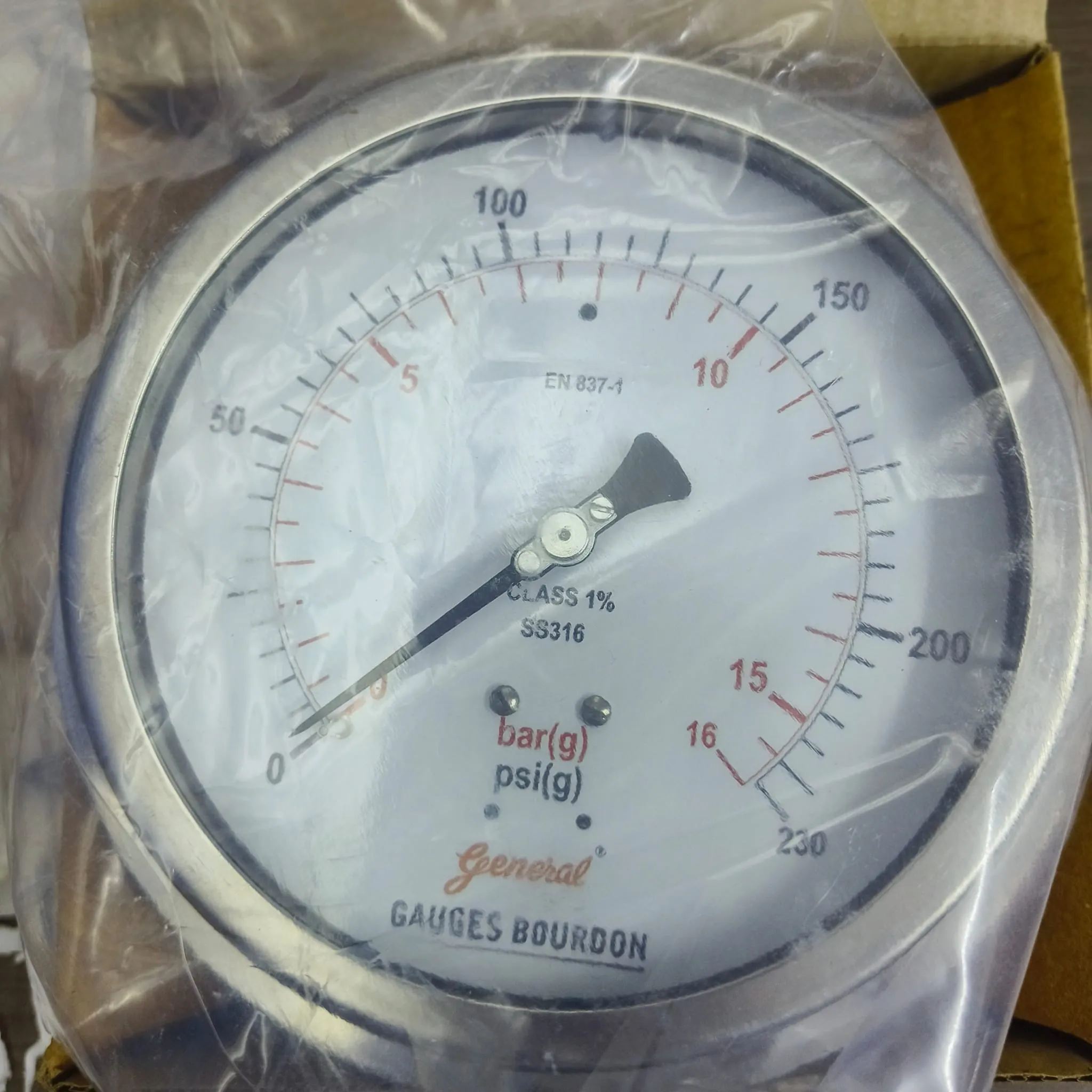 General Instruments Pressure Gauge BSPG-P, 0...230 psi, 2nd Scale bar, 6" Dial, 1/2" Male NPT Lower Back Mount With Front Flange, SS Body & Parts, BSPG-P-150-S4S-S6S-S6S-S4S-T15NTM-(0-230)-PSI/BAR-DUS - image 3