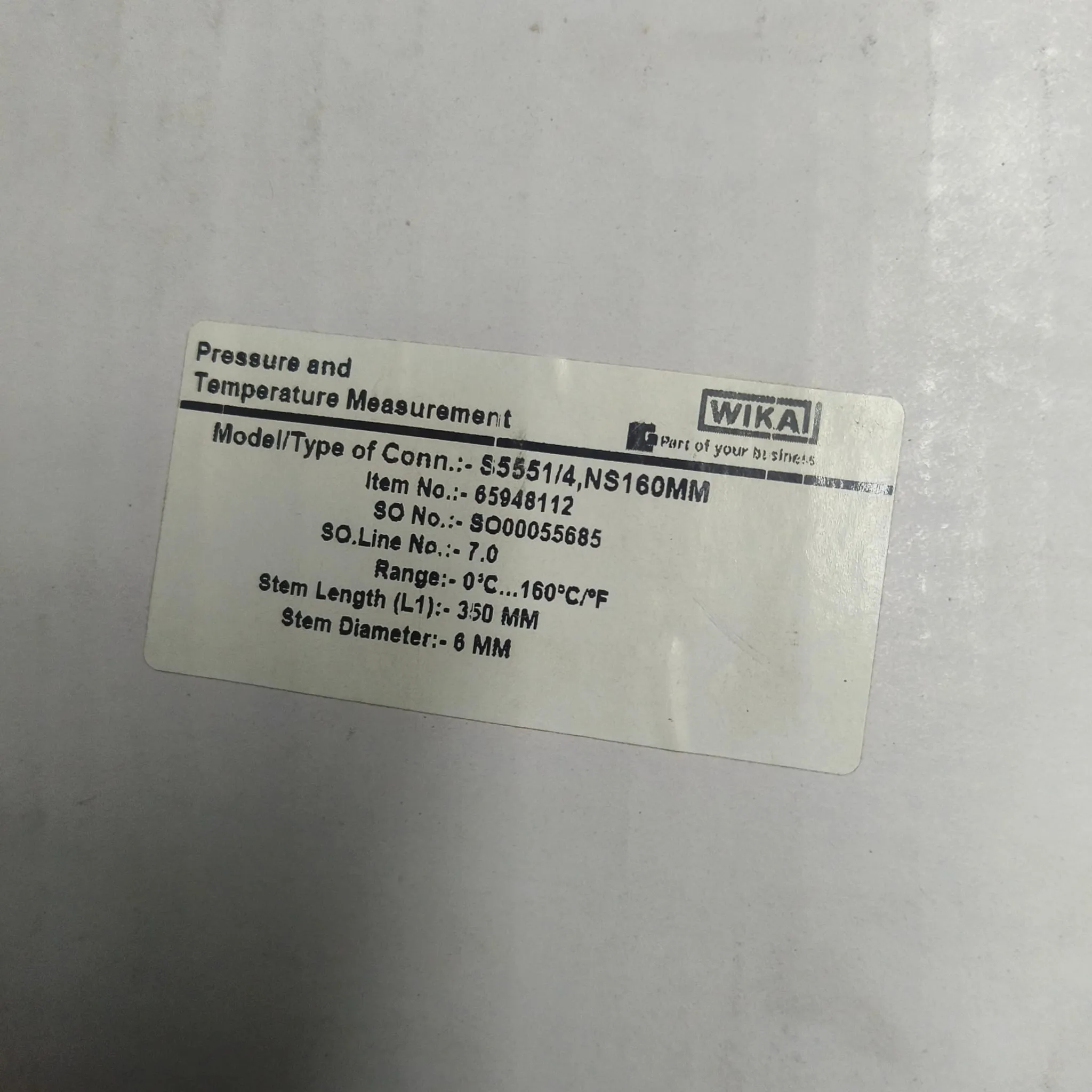 WIKA S5551 Bimetal Thermometer, 0...160 °C, 6" Dial Size, 1/2" Male NPT Fitting with 360° Adjustable stem, 350 mm Stem Length, 65948112 - image 2