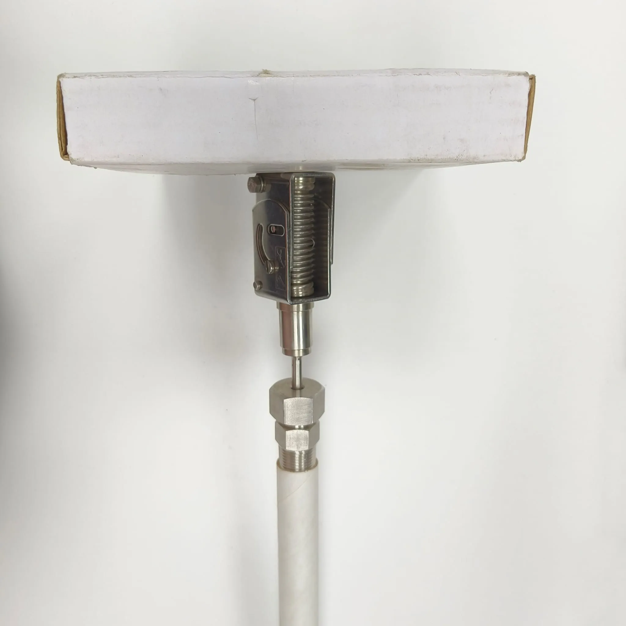 WIKA S5551 Bimetal Thermometer, 0...400 °C, 6" Dial Size, 1/2" Male NPT Fitting with 360° Adjustable stem, 350 mm Stem Length, 84095925 - image 6