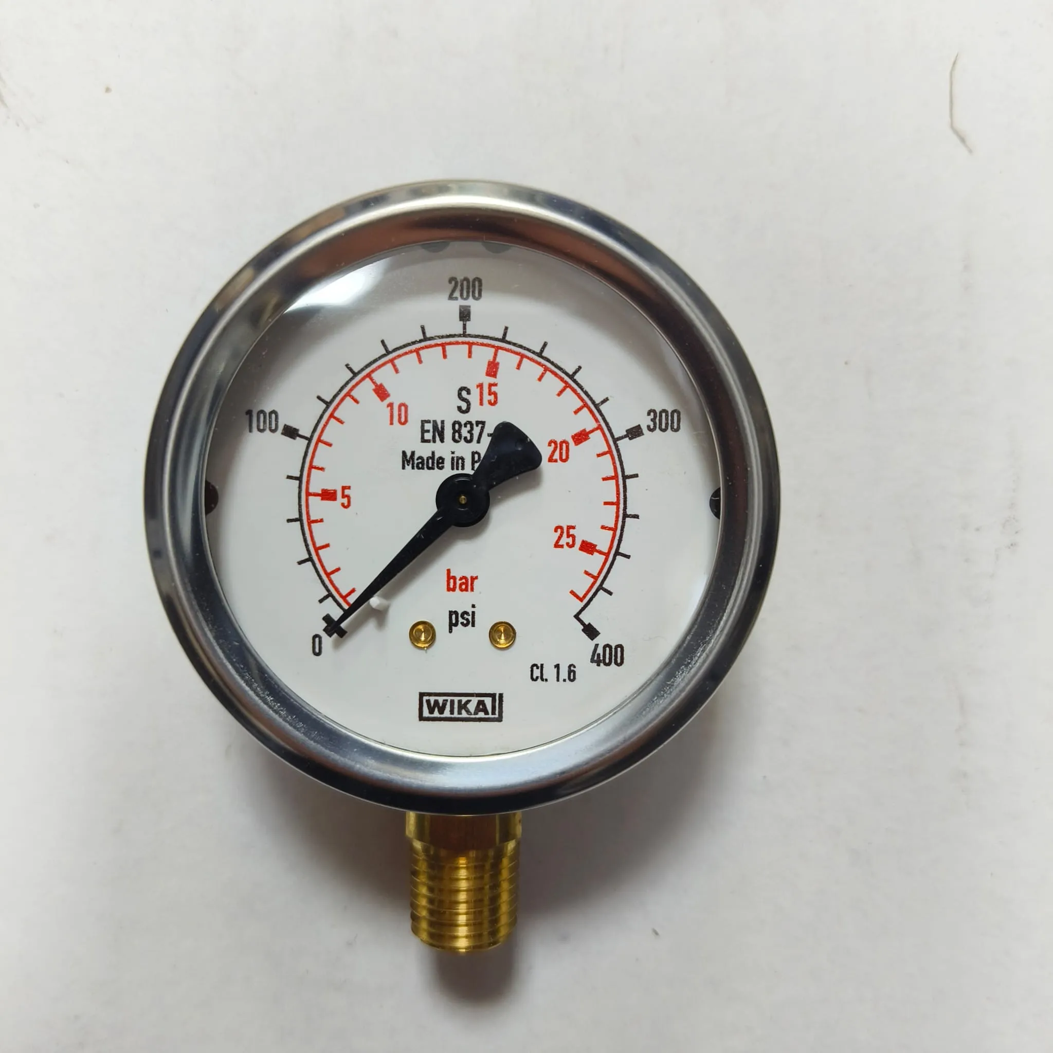 WIKA Pressure Gauge 213.53.063, 0...400 psi, Dual Scale, 2.5" Dial, 1/4" Male NPT Lower Mount, 39939459 - image 3