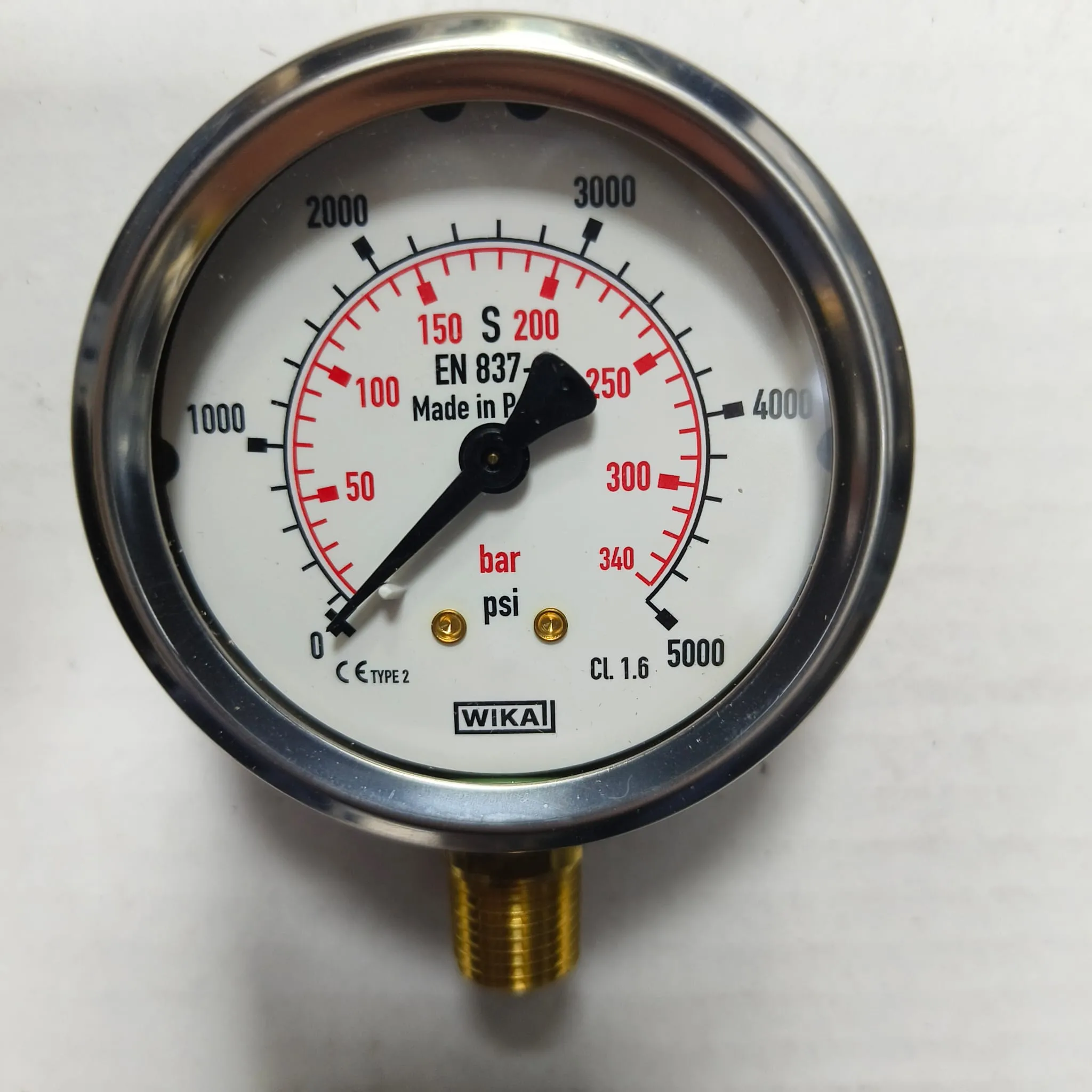 WIKA Pressure Gauge 213.53.063, 0...5000 psi, Dual Scale, 2.5" Dial, 1/4" Male NPT Lower Mount, 14094913 - image 3