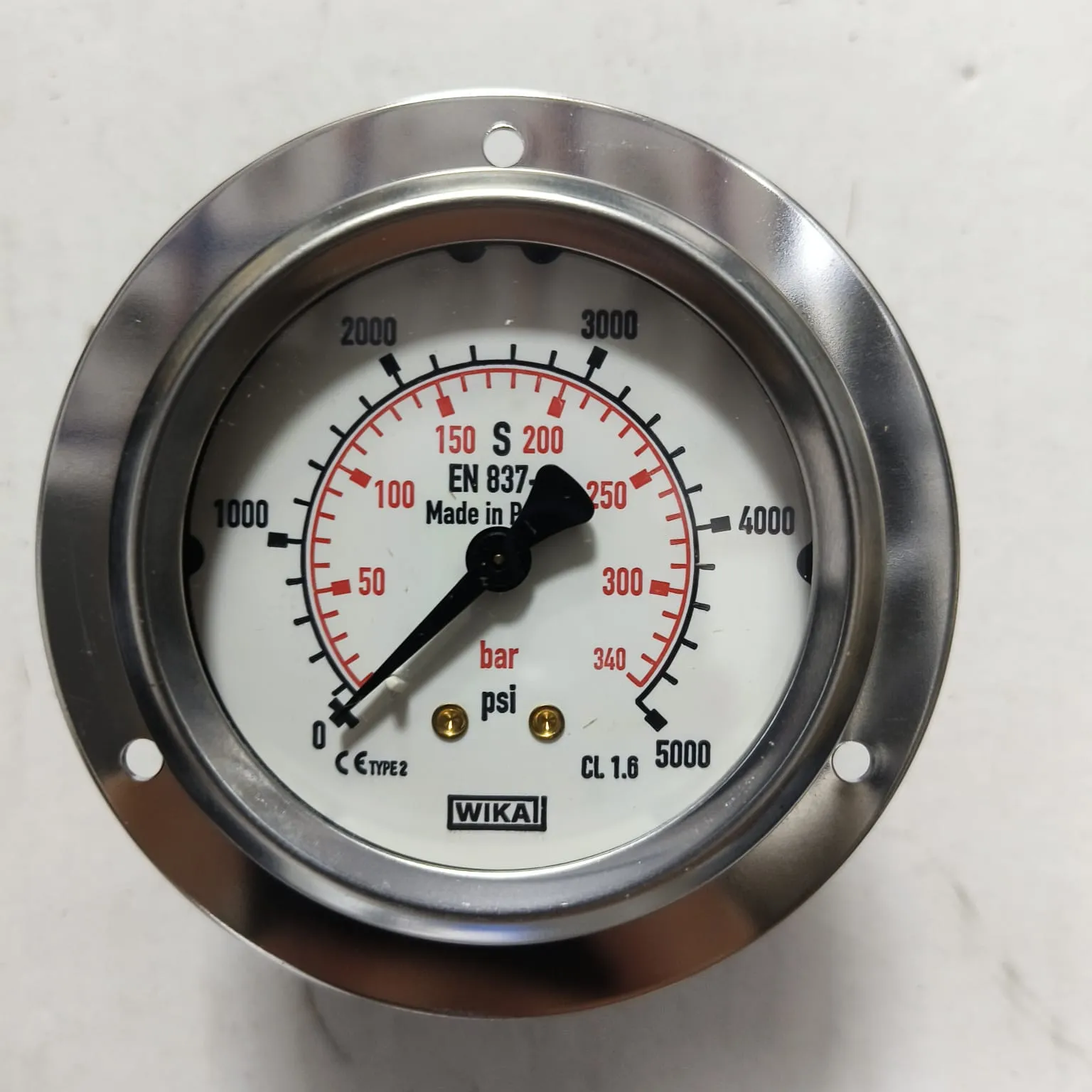 WIKA Pressure Gauge 213.53.063, 0...5000 psi, Dual Scale, 2.5" Dial, 1/4" Male NPT Back Mount, 39939500 - image 3
