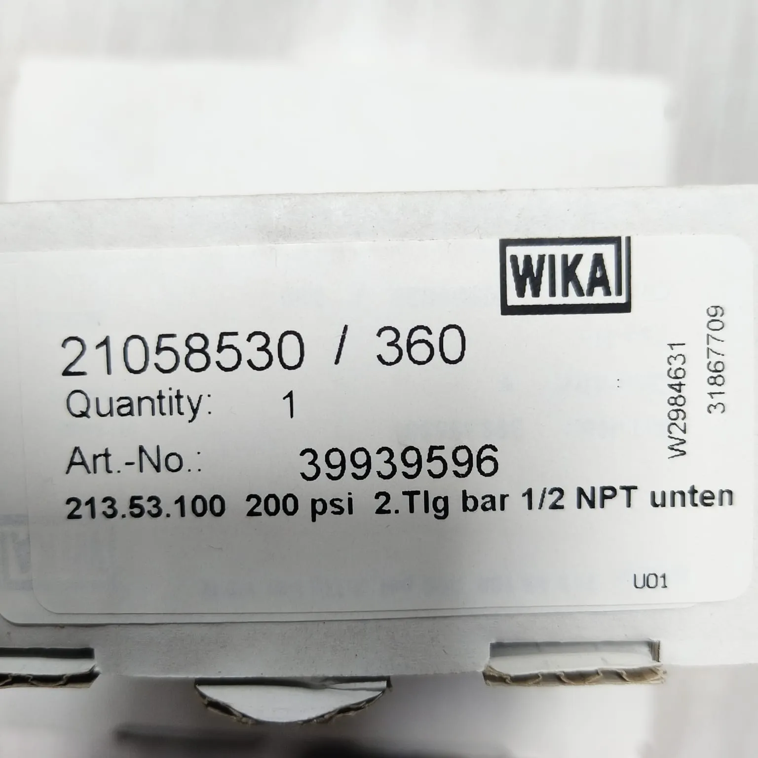 WIKA Pressure Gauge 212.53.100, 0...200 psi, Dual Scale, 4" Dial, 1/2" Male NPT Lower Mount, 39939596 - image 3