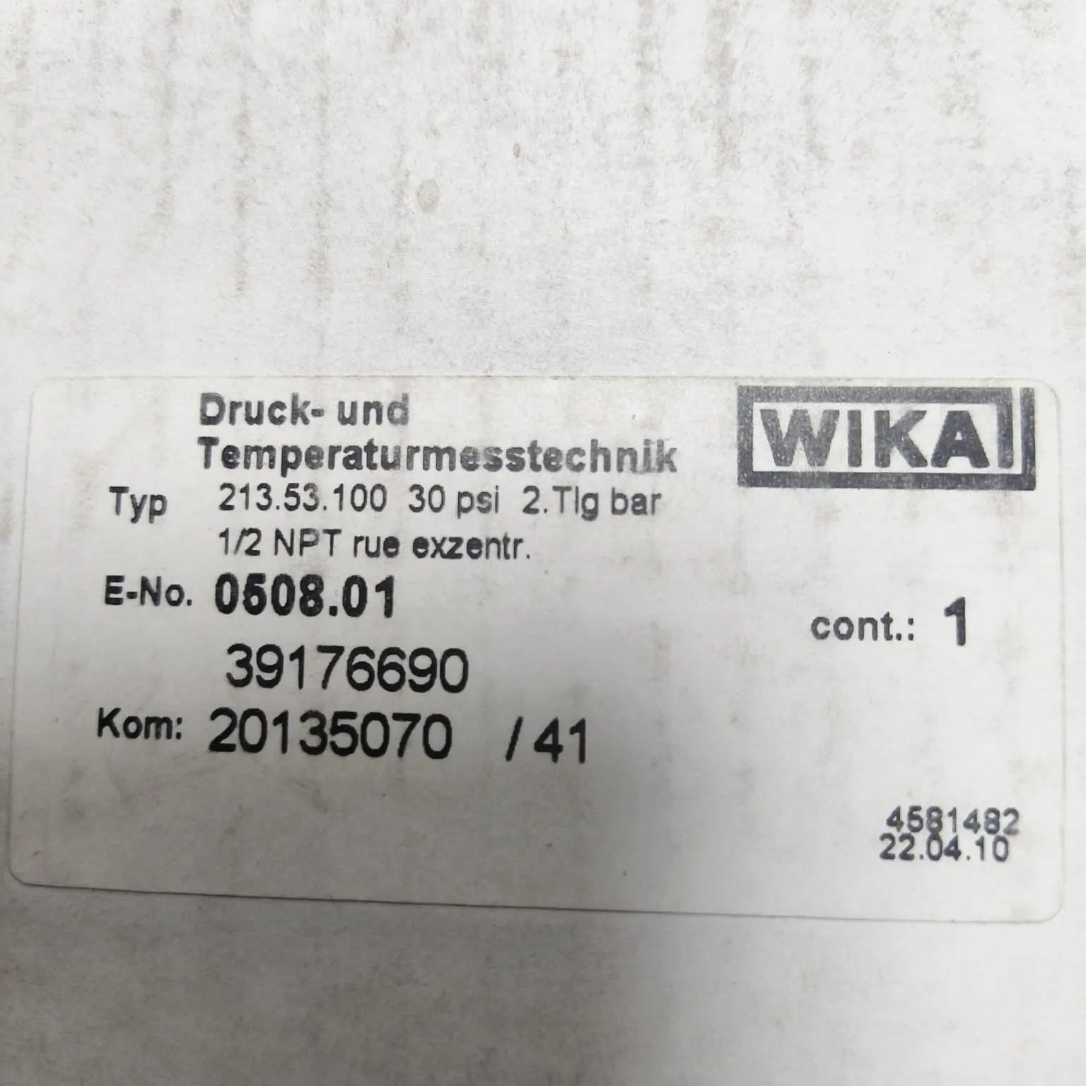 WIKA Pressure Gauge 213.53.100, 0...30 psi, Dual Scale, 4" Dial, 1/2" Male NPT Lower Back Mount, 39176690 - image 2