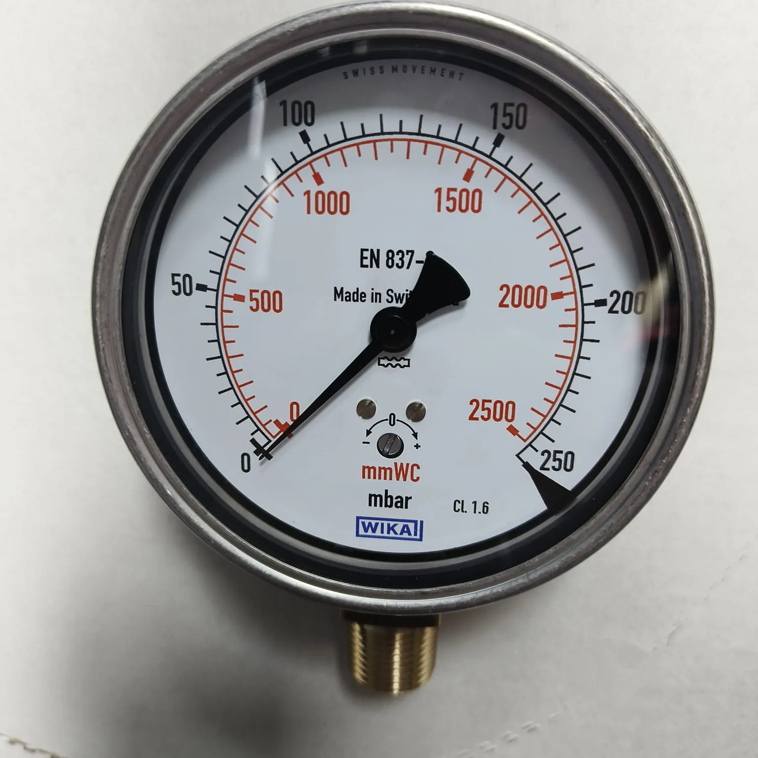 Wika Capsule Pressure Gauge Model 612.20.100, 0...250 mbar, Dual Scale, 4" Dial, 1/2" NPT Lower Mount, 84272197 - image 3