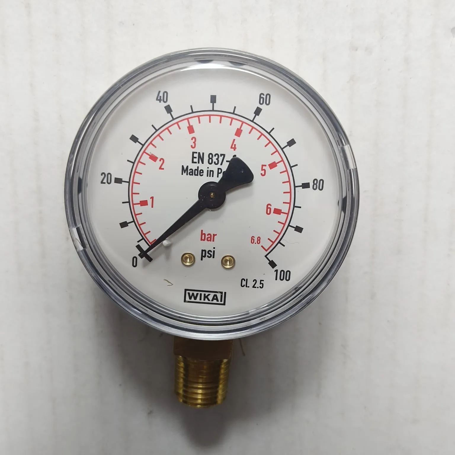 WIKA Pressure Gauge 111.10.063, 0...100 psi, Dry Black Steel Case, Dual Scale, 2.5" Dial, 1/4" Male NPT Lower Mount, 84254749 - image 3