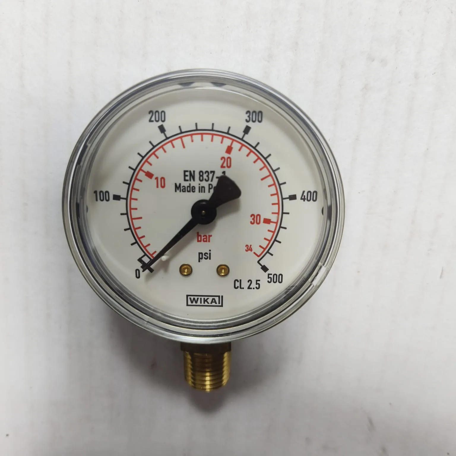 WIKA Pressure Gauge 111.10.063, 0...500 psi, Dry Black Steel Case, Dual Scale, 2.5" Dial, 1/4" Male NPT Lower Mount, 39744701 - image 3