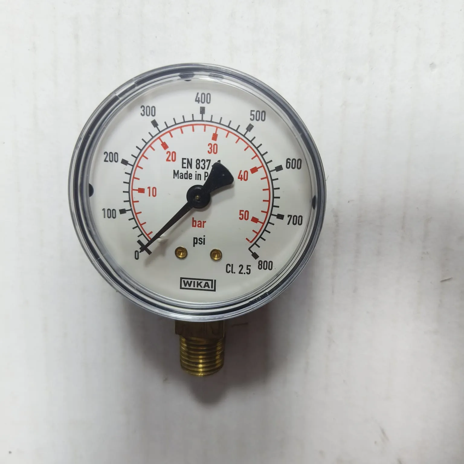 WIKA Pressure Gauge 111.10.063, 0...800 psi, Dry Black Plastic Case, Dual Scale, 2.5" Dial, 1/4" Male NPT Lower Mount, 13378997 - image 3
