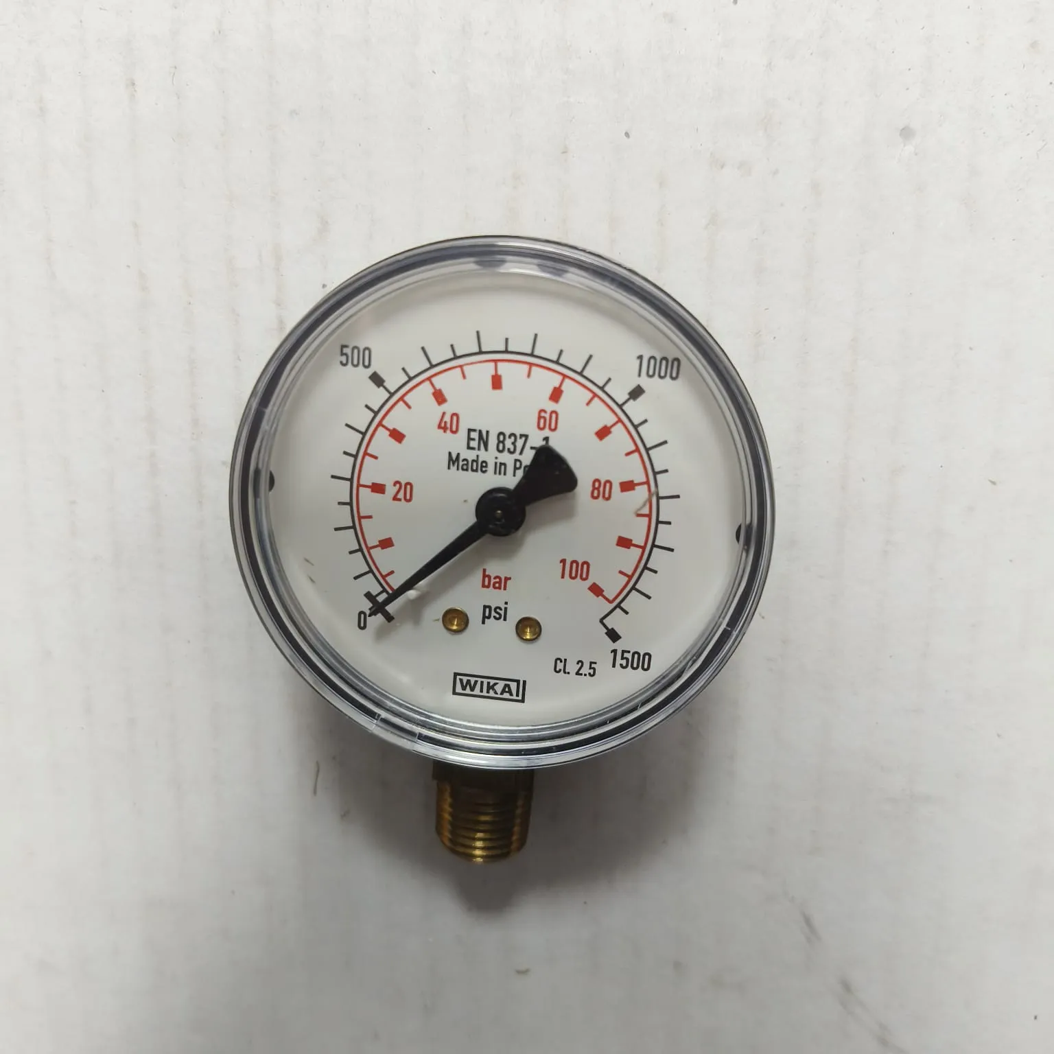 WIKA Pressure Gauge 111.10.063, 0...1500 psi, Dry Black Plastic Case, Dual Scale, 2.5" Dial, 1/4" Male NPT Lower Mount, 13379055 - image 3