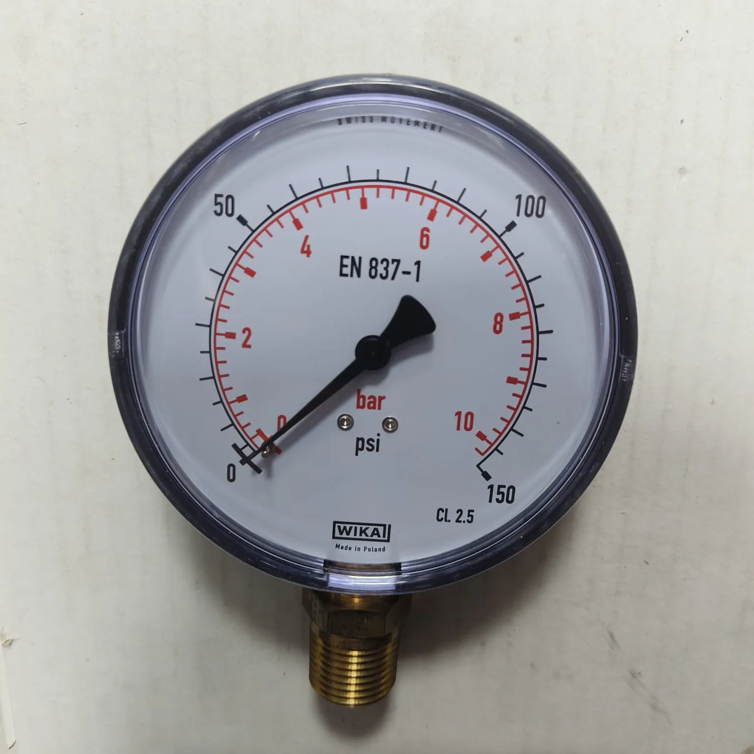 WIKA Pressure Gauge 111.10.100, 0...150 psi, Dry Black Plastic Case, Dual Scale, 4" Dial, 1/2" Male NPT Lower Mount, 39939557 - image 3