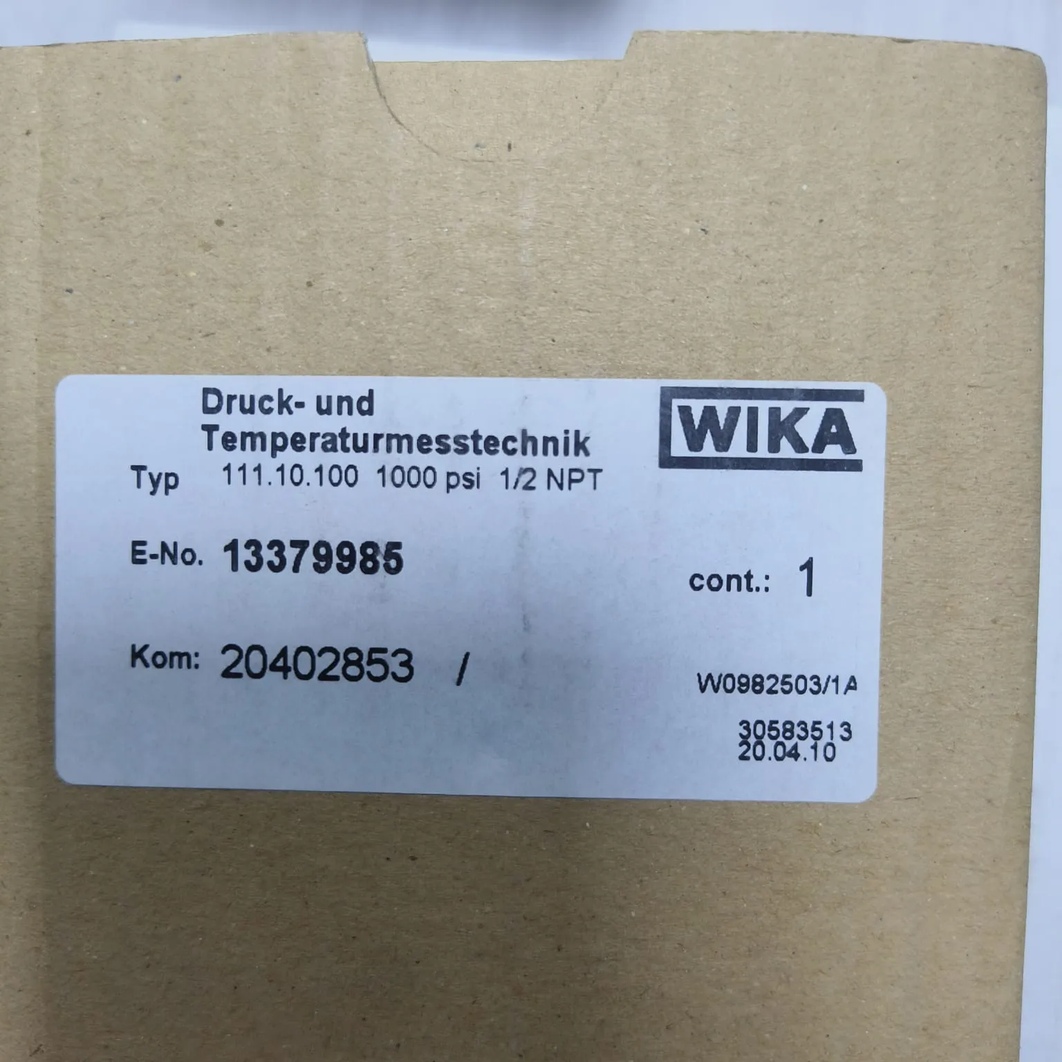 WIKA Pressure Gauge 111.10.100, 0...1000 psi, Dry Black Plastic Case, Dual Scale, 4" Dial, 1/2" Male NPT Lower Mount, 13379985 - image 2