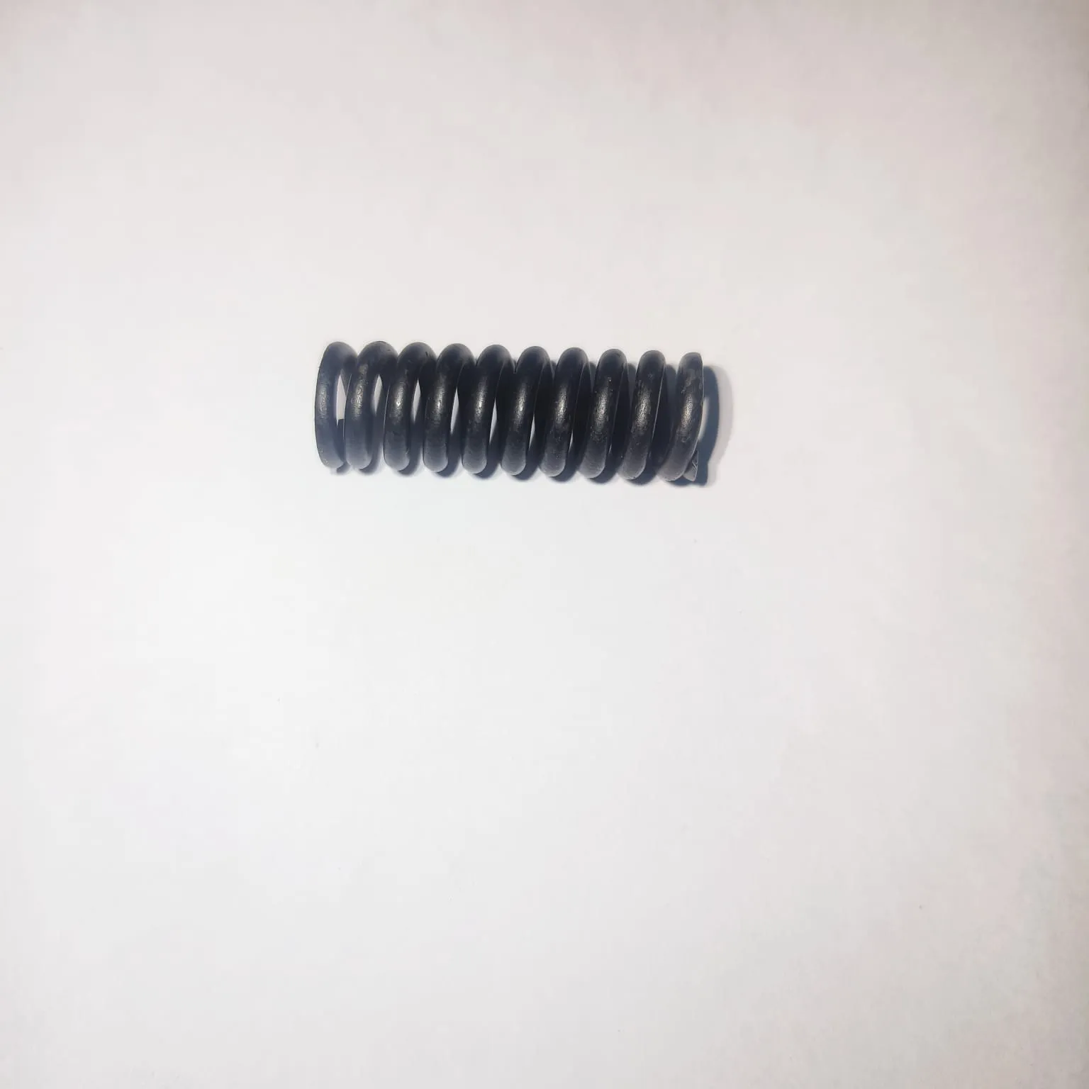 DK-LOK Spring for V66 Series Relief Valves, 1500-2250 psig Cracking Pressure, Color Code-Black, RVS-D - image 3
