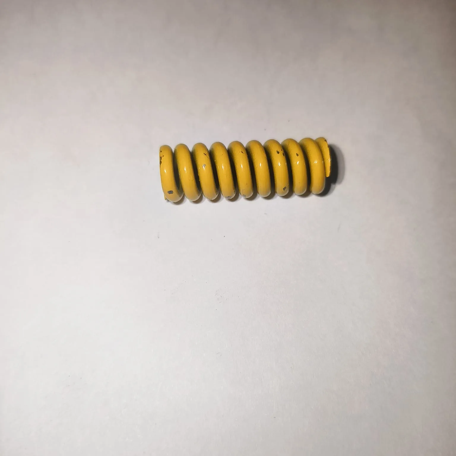 DK-LOK Spring for V66 Series Relief Valves, 3000-4000 psig Cracking Pressure, Color Code-Yellow, RVS-F - image 3