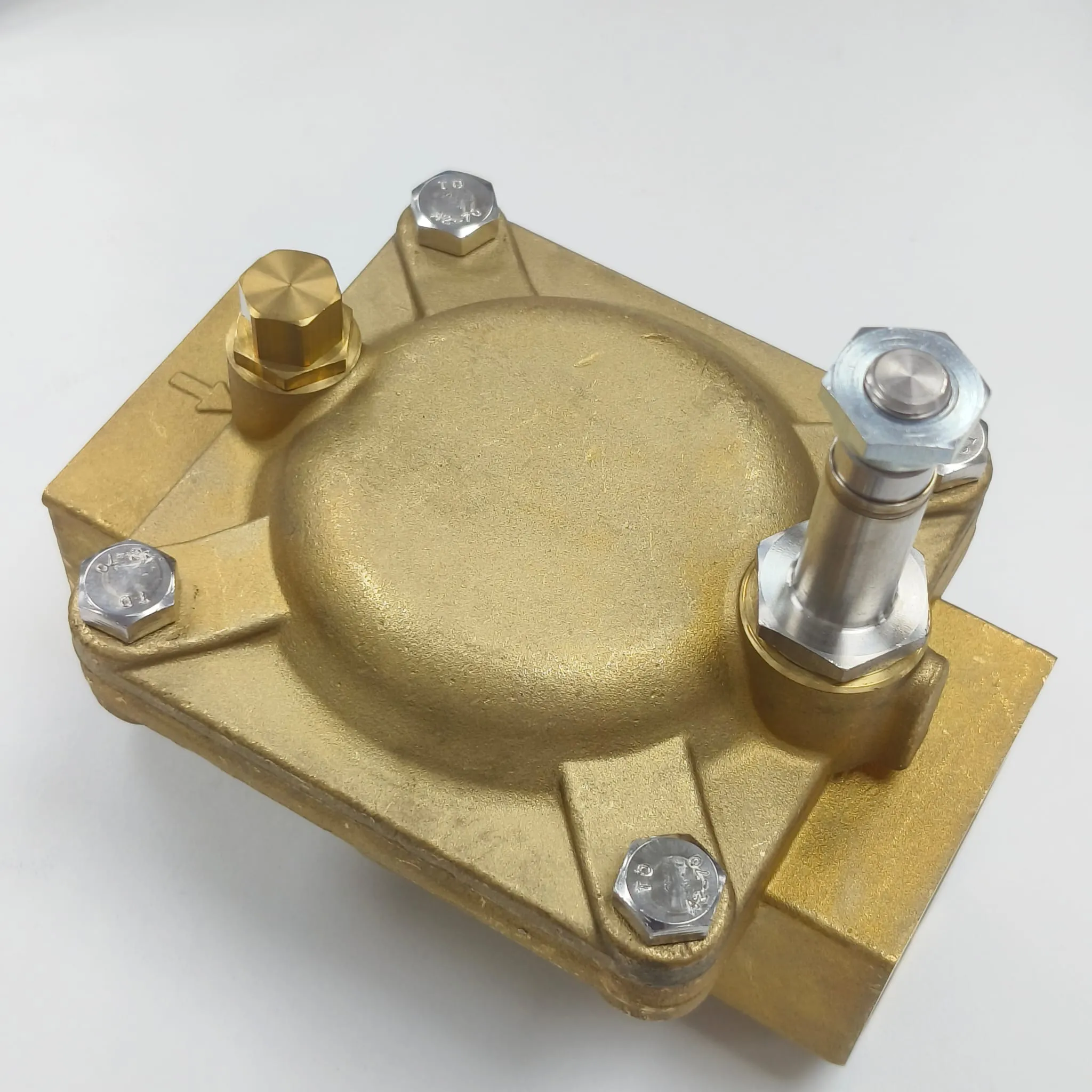 ACL 107 Series Brass Solenoid Valve, Servo-Assisted Diaphragm, 2-Way Normally Closed, FPM (Viton) Seal, G 1-1/2" Female BSPP Connection, E107HV37 - image 4