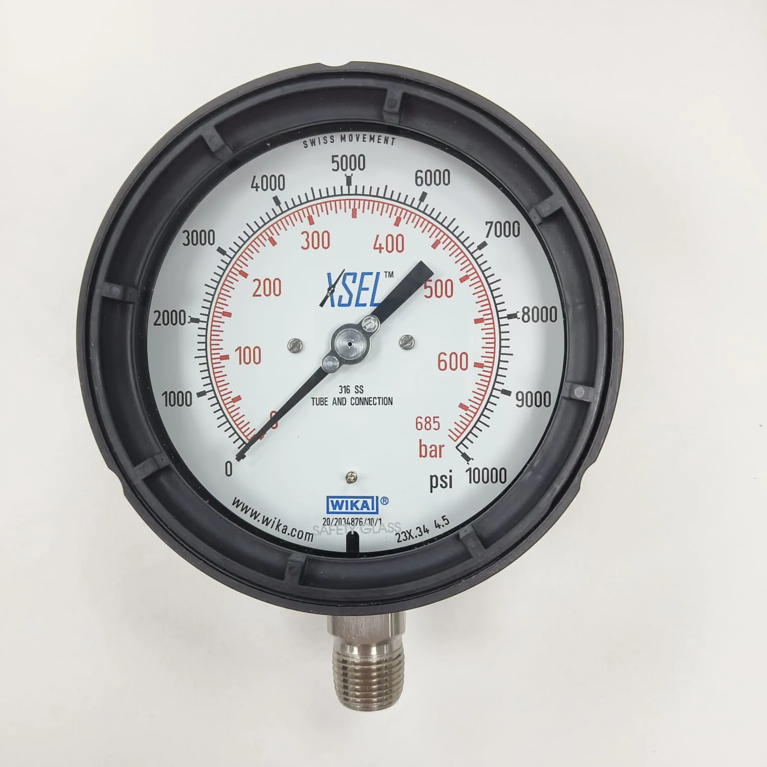 WIKA XSEL Bourdon Tube Gauge 232.34, 0..10000 psi, Dual Scale psi/bar, 4.5" Dial, 1/2" Male NPT Bottom Mount, 52398749 - image 2