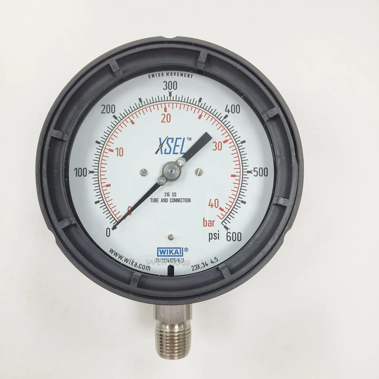 WIKA XSEL Bourdon Tube Gauge 232.34, 0...600 psi, Dual Scale psi/bar, 4.5" Dial, 1/2" Male NPT Bottom Mount, 52398536 - image 2